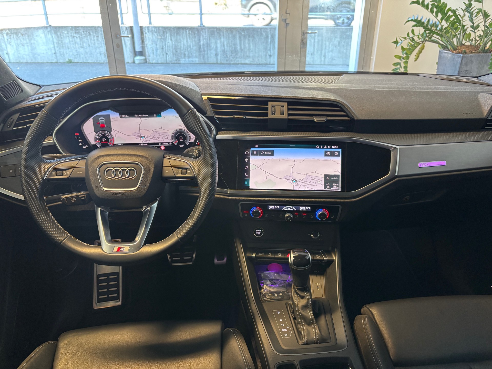 AUDI Q3 35 TFSI S line Attraction S-tronic-image-12