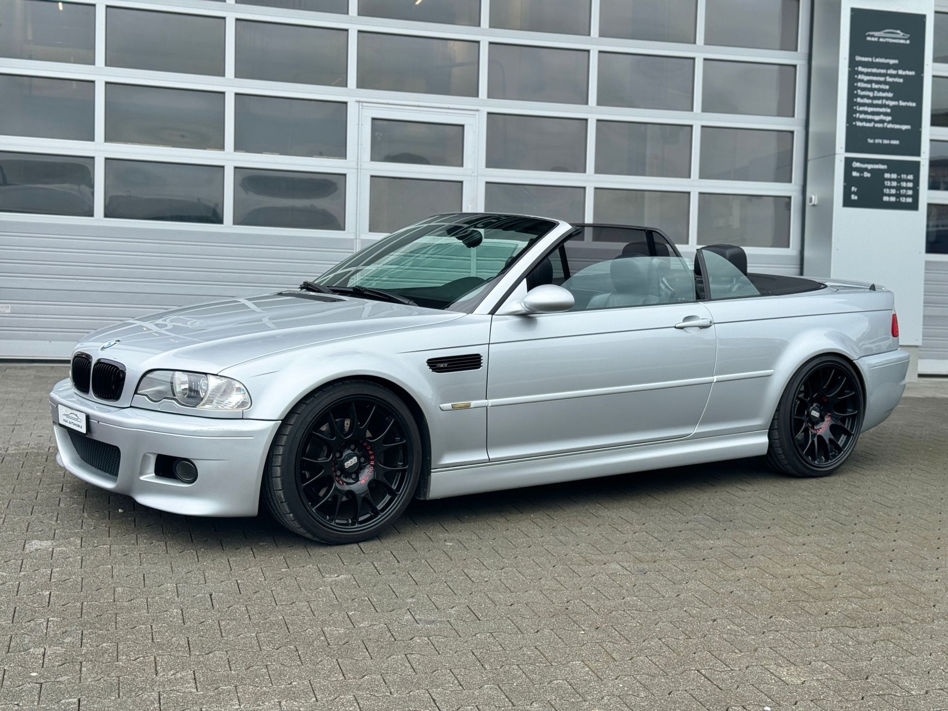 BMW M3 Cabriolet-image-2