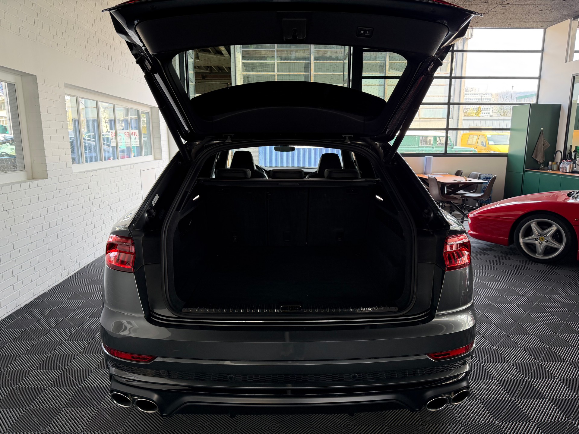 AUDI SQ8 4.0 V8 TFSI 508 PS 4X4 quattro tiptronic-image-11