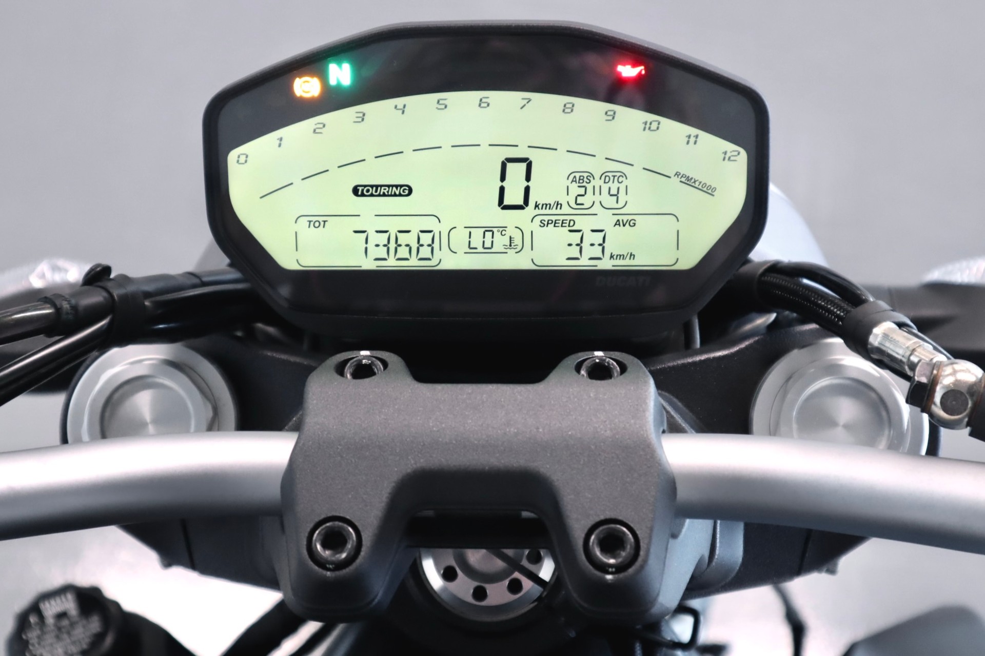 DUCATI Monster 821 | SCHWARZ MATT | TOP ZUSTAND-image-5
