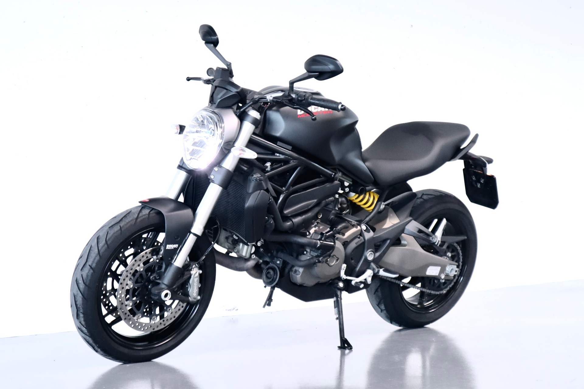 DUCATI Monster 821 | SCHWARZ MATT | TOP ZUSTAND-image-1
