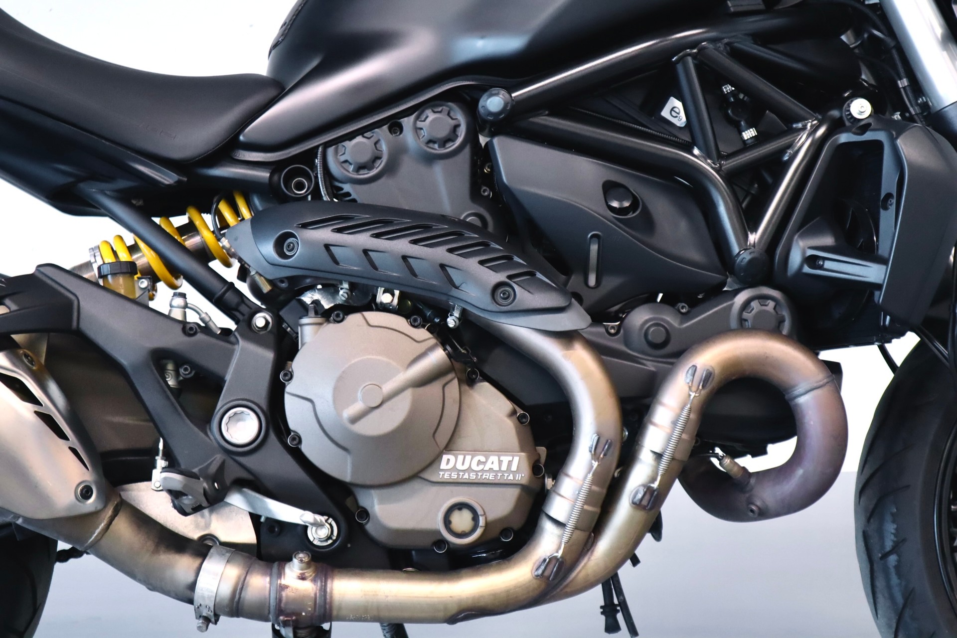 DUCATI Monster 821 | SCHWARZ MATT | TOP ZUSTAND-image-7