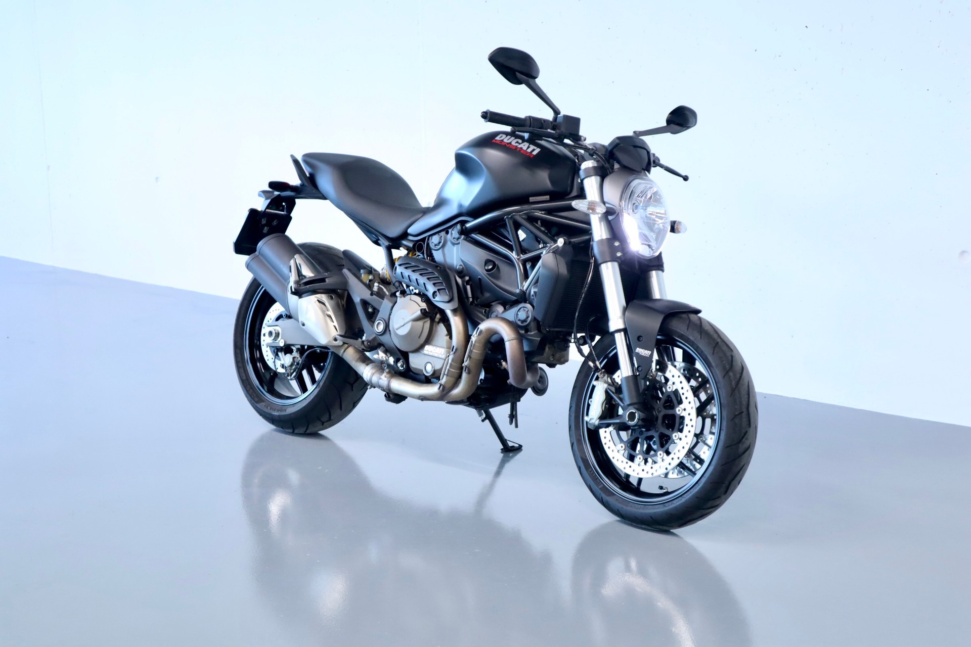 DUCATI Monster 821 | SCHWARZ MATT | TOP ZUSTAND-image-14
