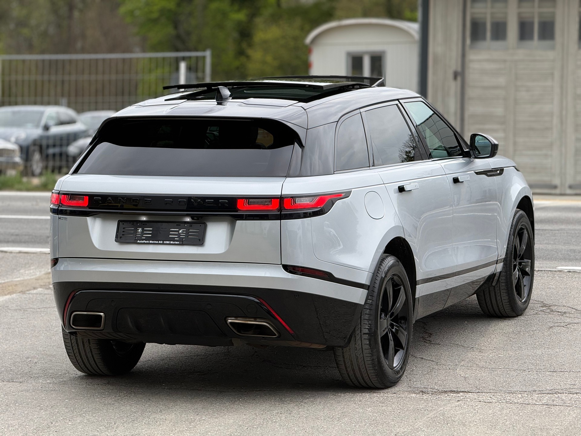 LAND ROVER Range Rover Velar R-Dynamic P 300 S Automatic-image-4