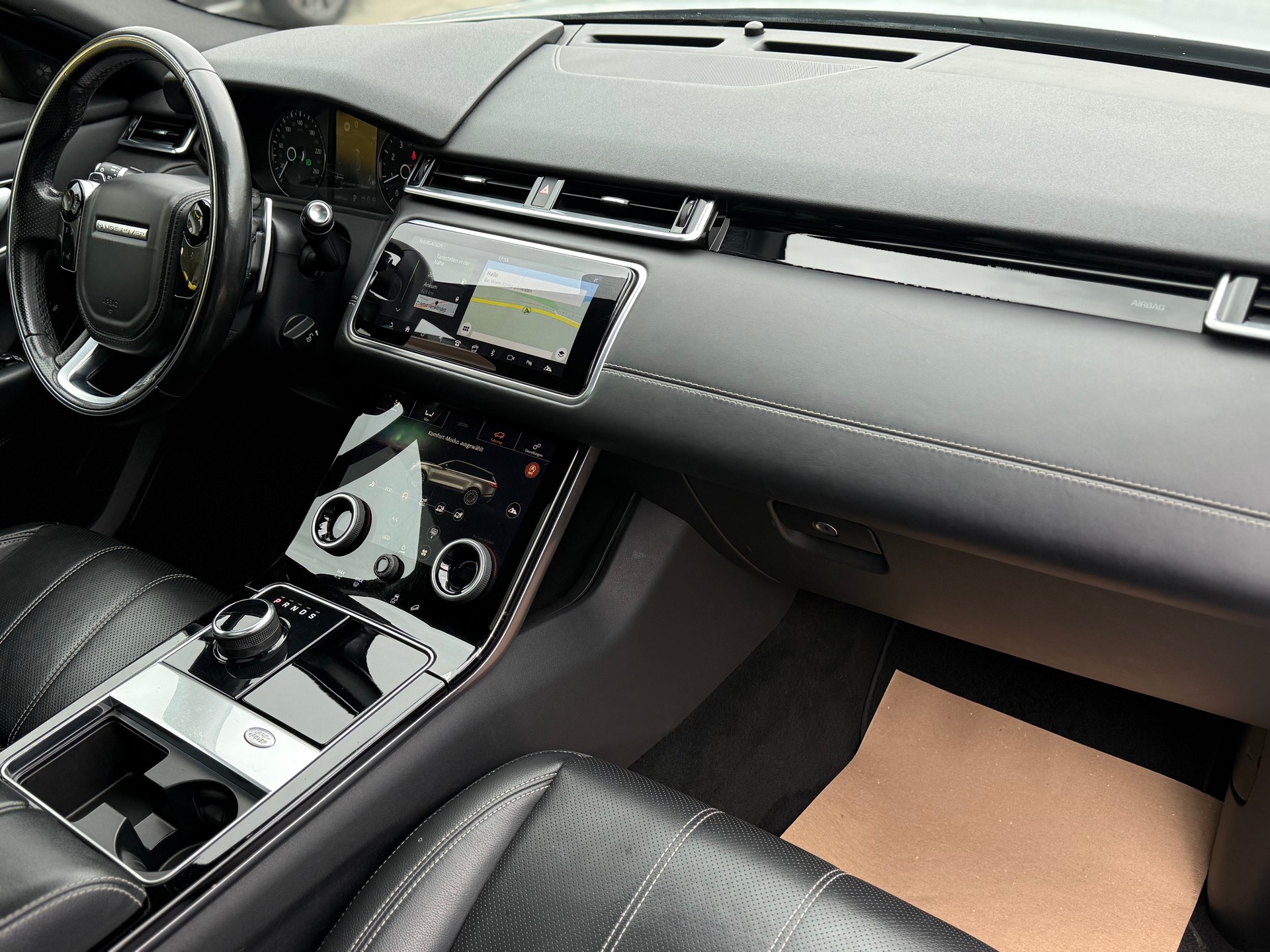 LAND ROVER Range Rover Velar R-Dynamic P 300 S Automatic-image-14