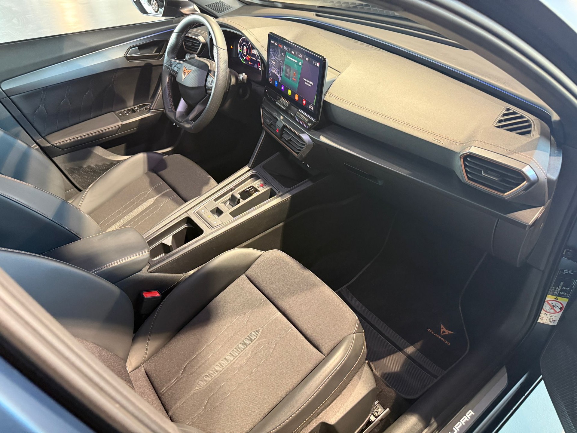 CUPRA Formentor 1.4 e-HYBRID pHEV VZ DSG-image-9