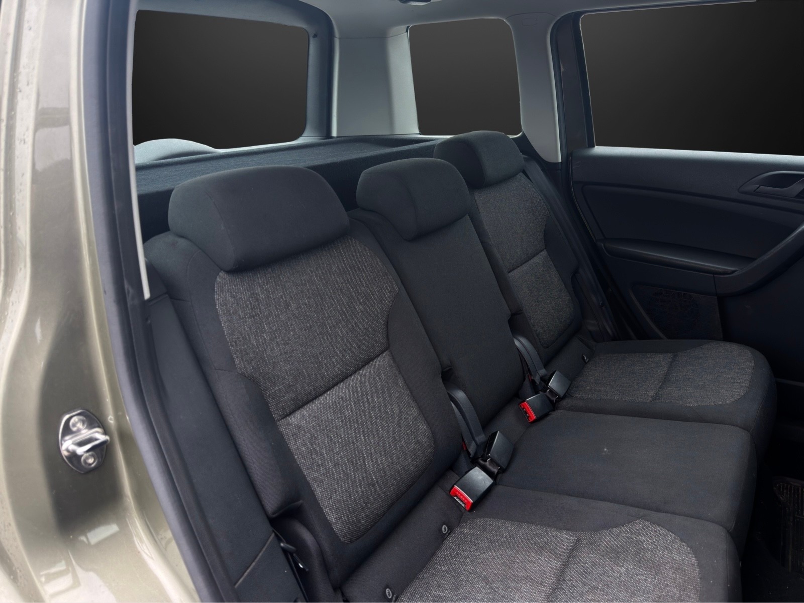SKODA Yeti 2.0 TDI Active 4x4-image-10