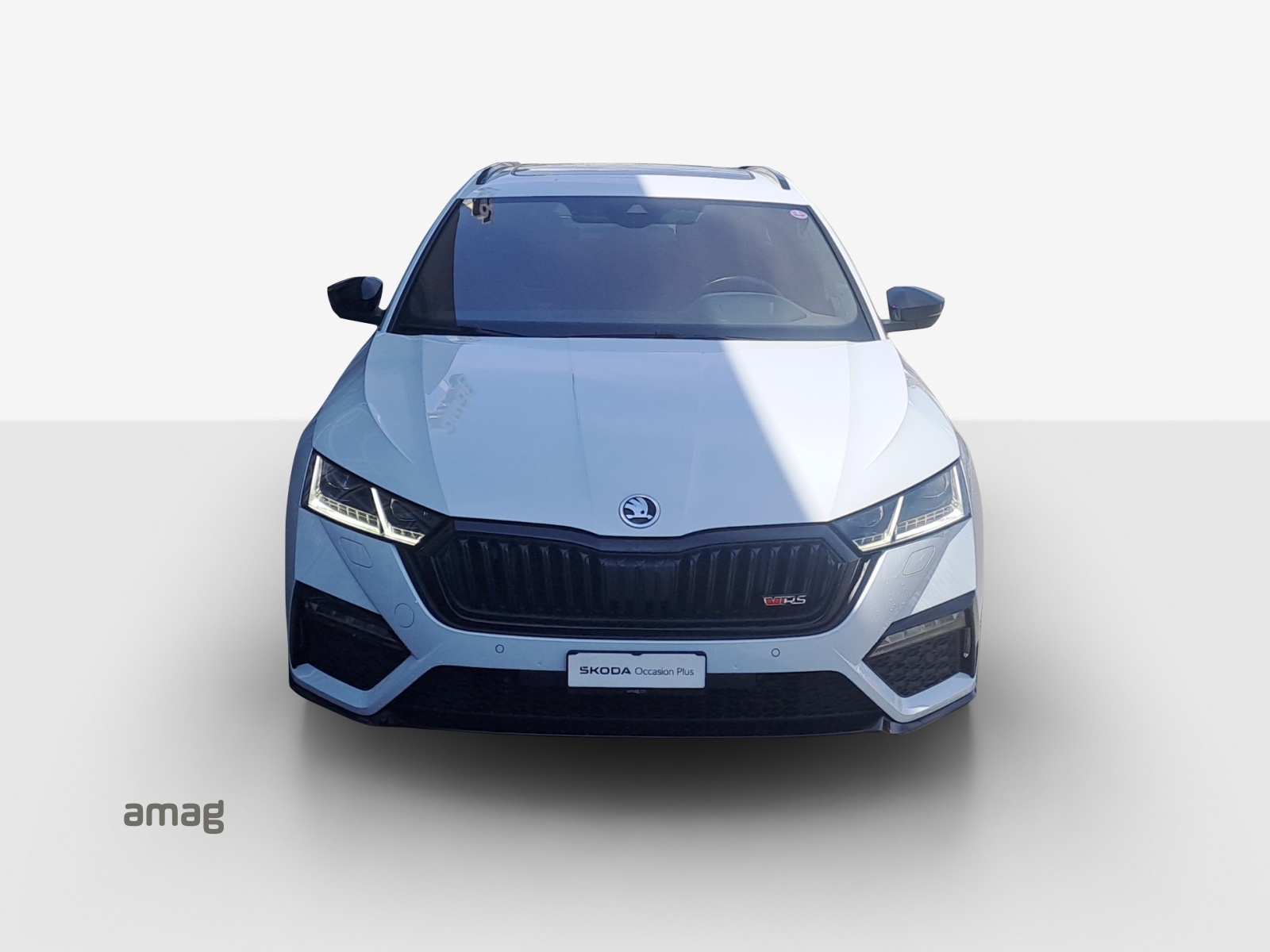 SKODA Octavia Combi 2.0 TSI DSG RS-image-6