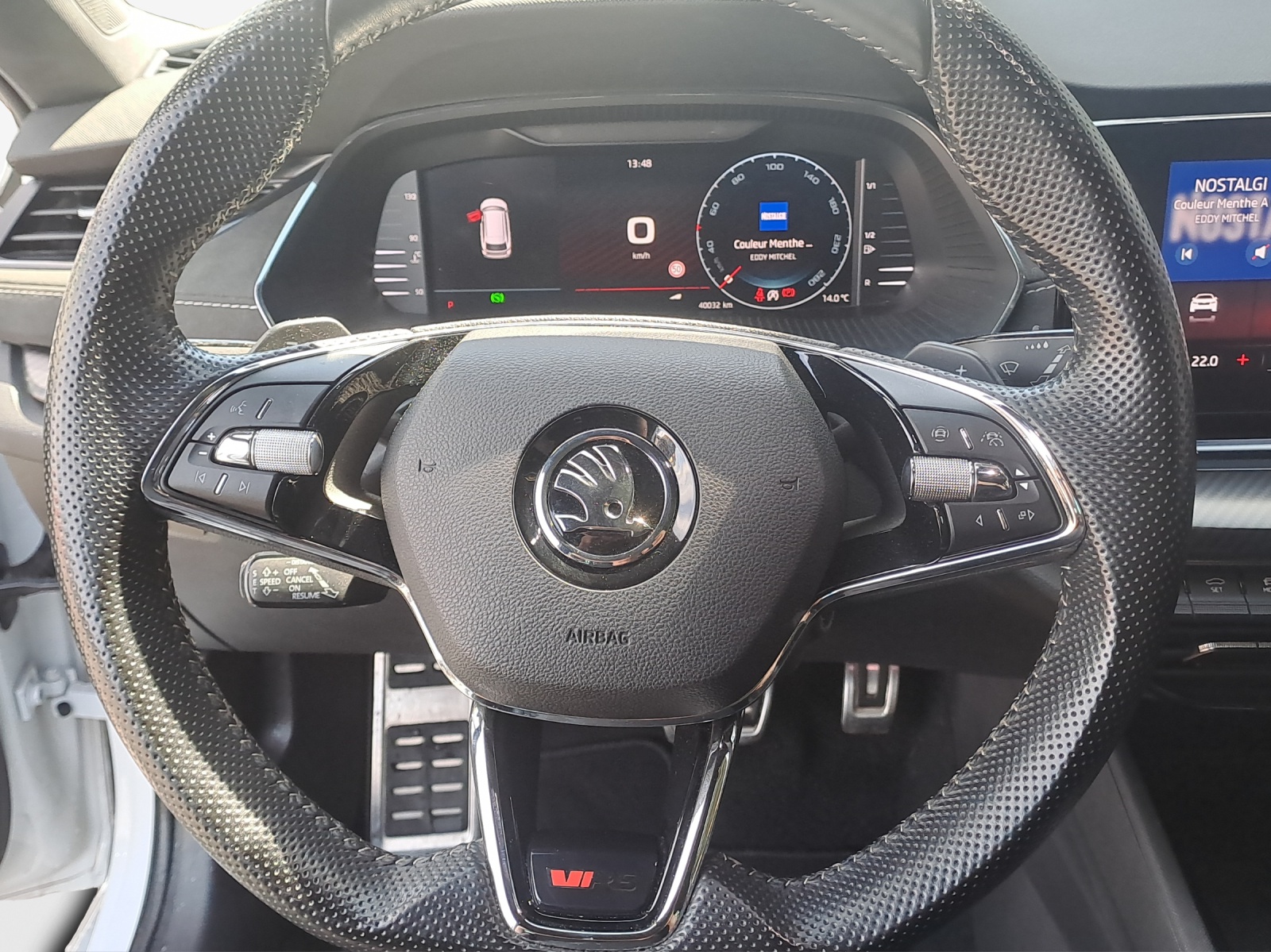 SKODA Octavia Combi 2.0 TSI DSG RS-image-9