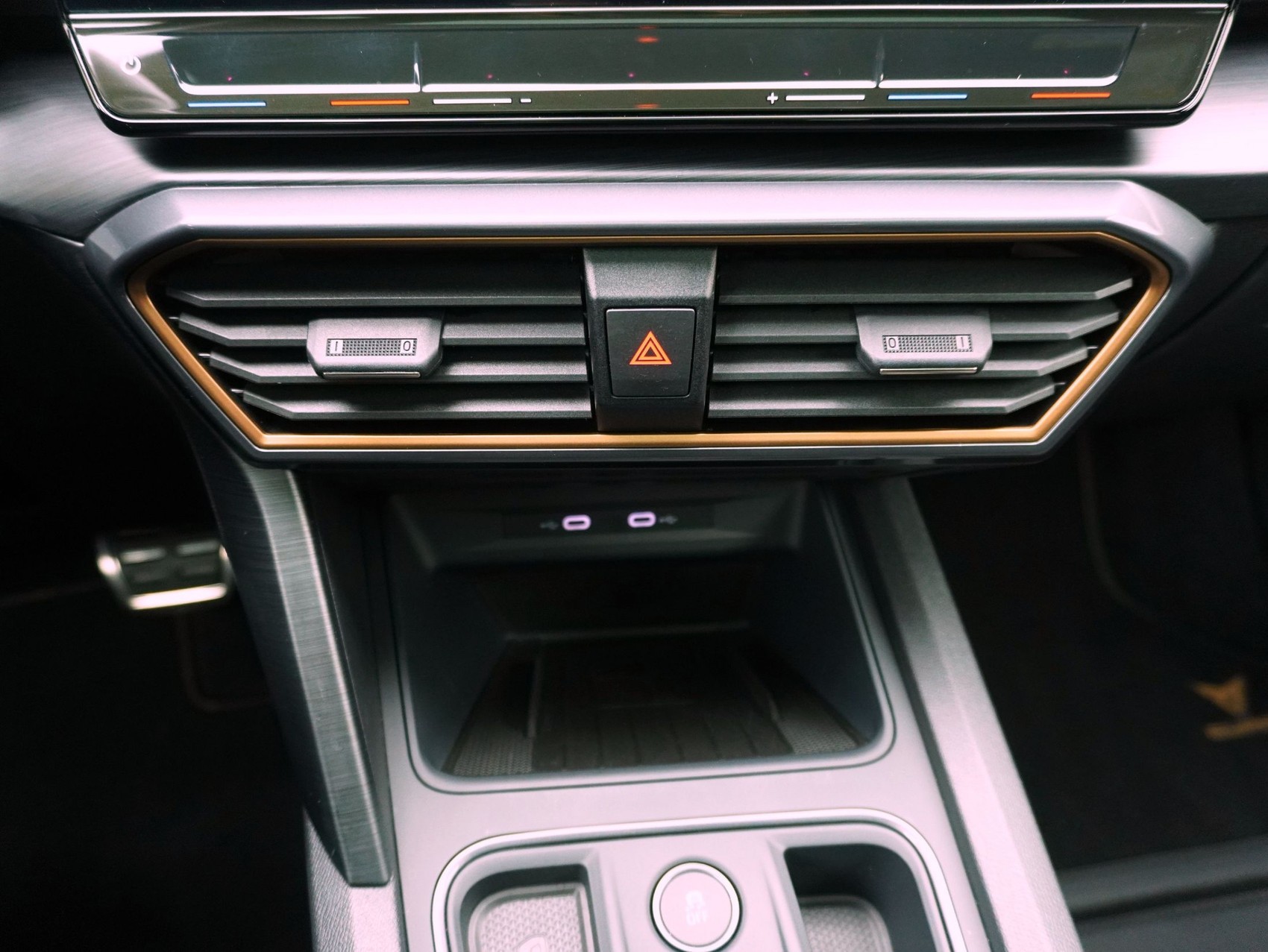 CUPRA Formentor 2.0 TSI DSG VZ 4Drive-image-15