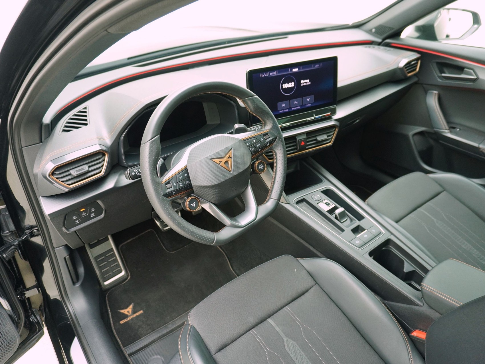 CUPRA Formentor 2.0 TSI DSG VZ 4Drive-image-10