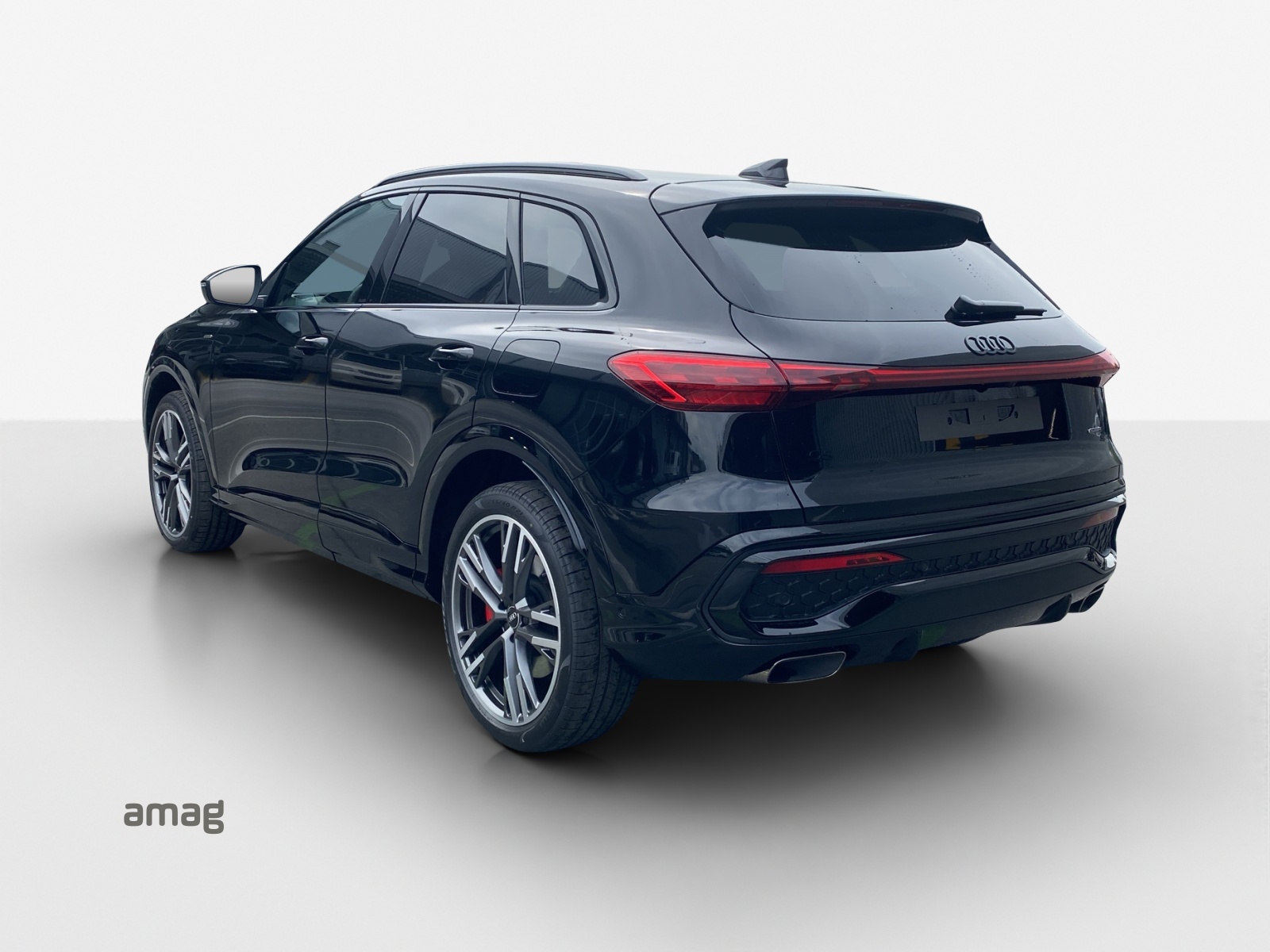 AUDI Q5 e-hybrid quattro 270 kW S-tronic-image-2