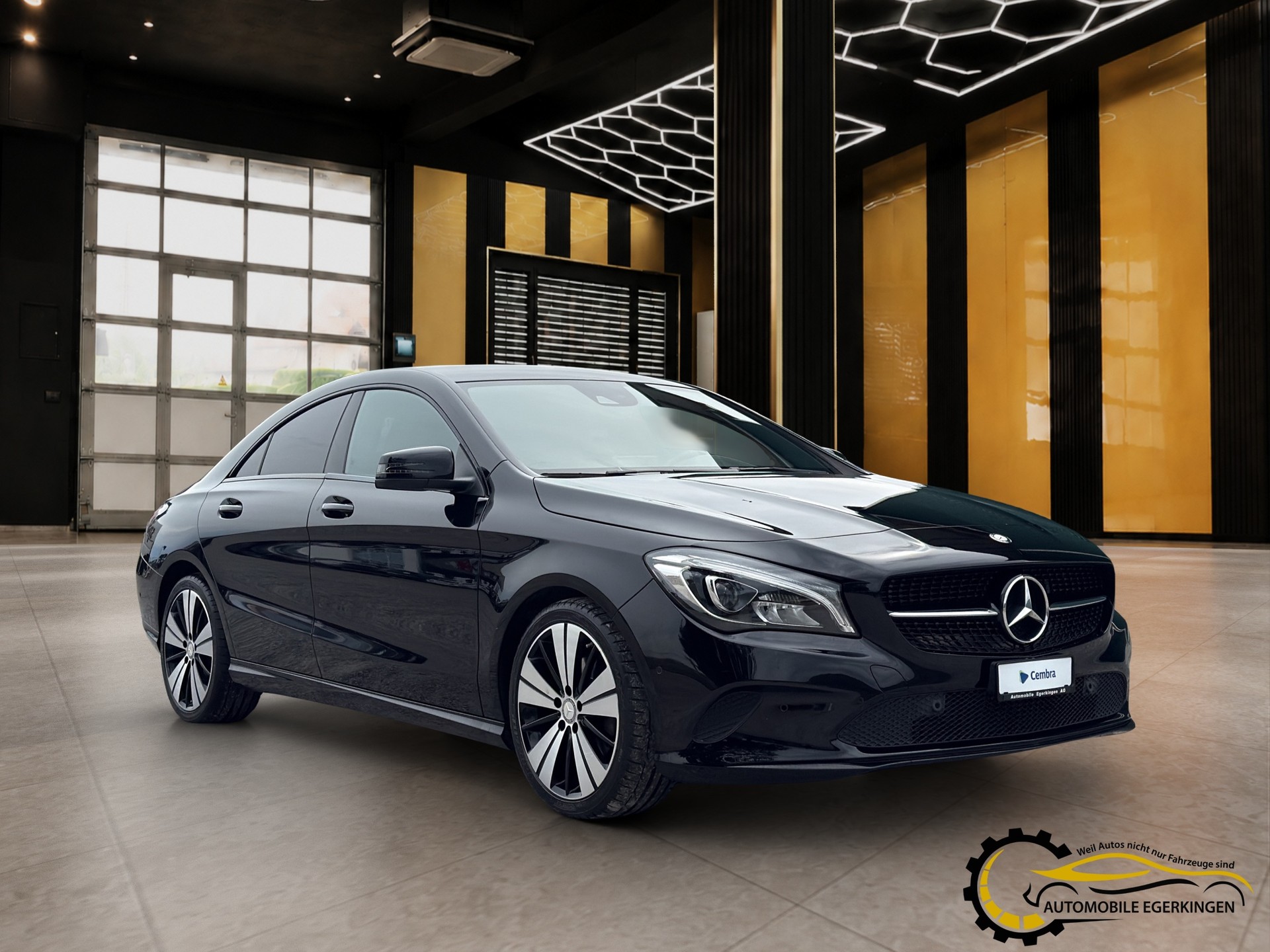 MERCEDES-BENZ CLA 200 Urban-image-2