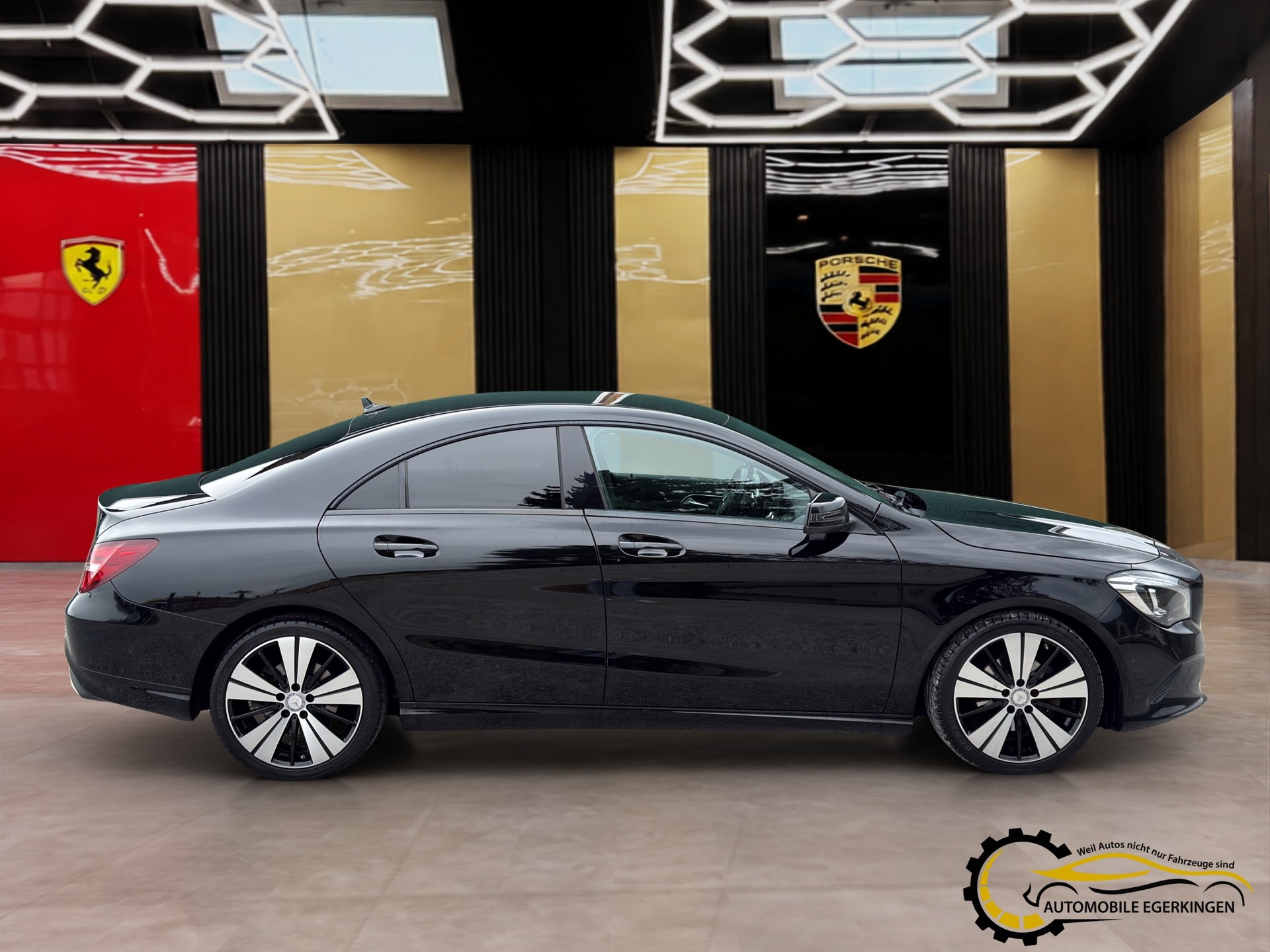 MERCEDES-BENZ CLA 200 Urban-image-3