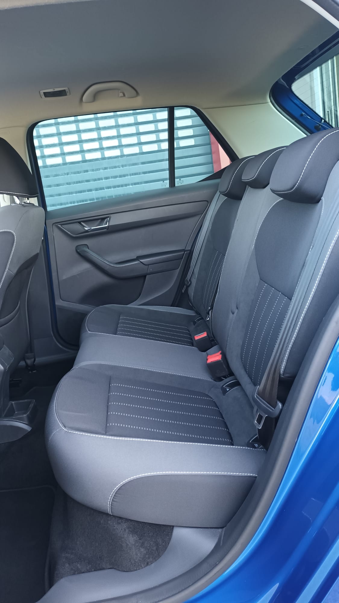 SKODA Fabia 1.0 TSI Style-image-12