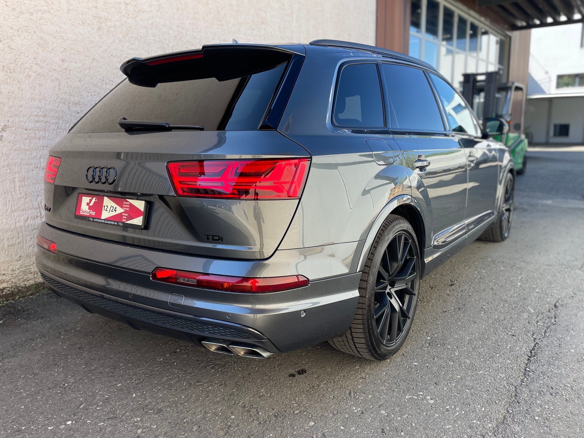 AUDI 4.0 V8 TDI quattro T-Tronic-image-2