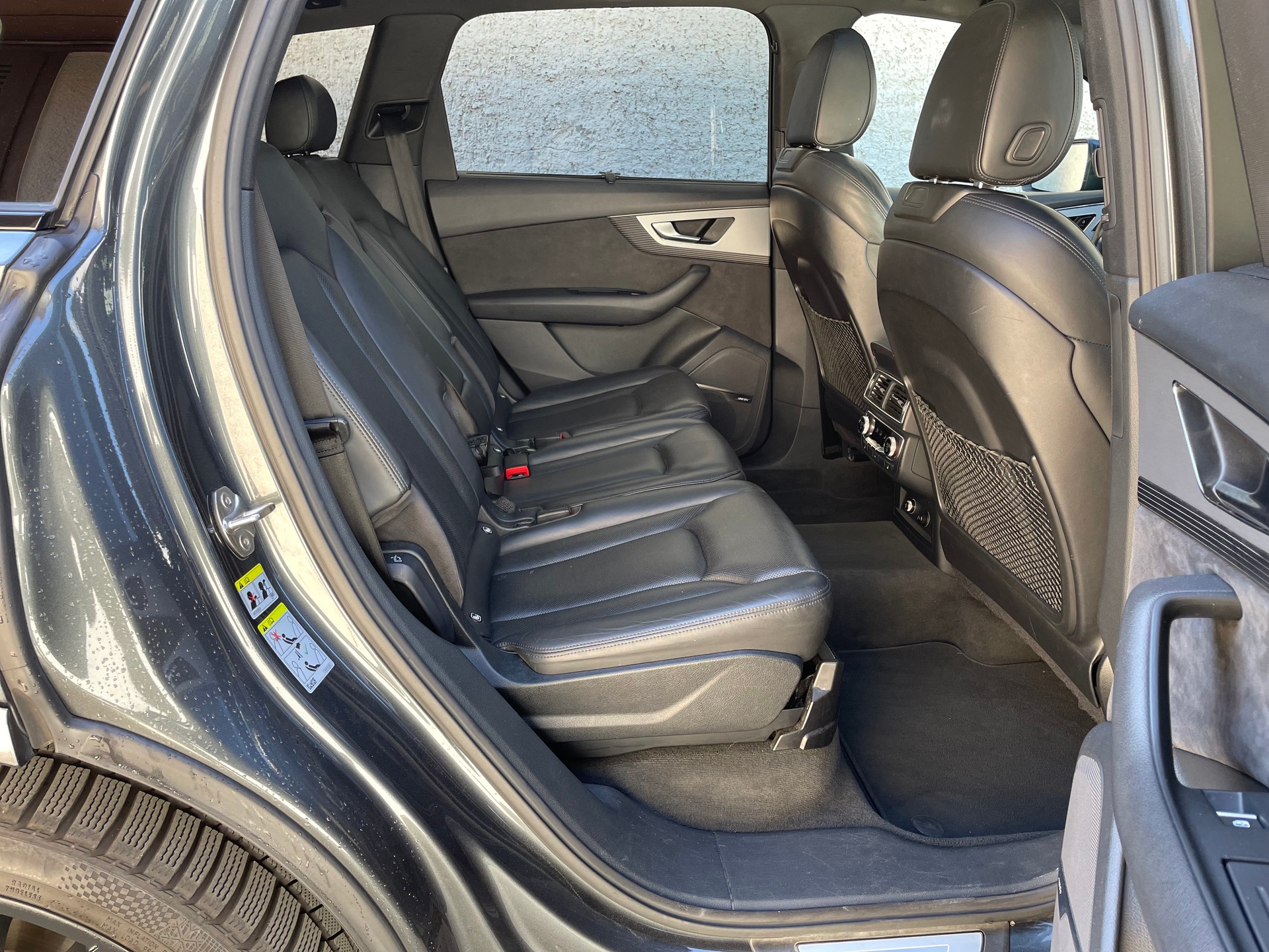 AUDI 4.0 V8 TDI quattro T-Tronic-image-16