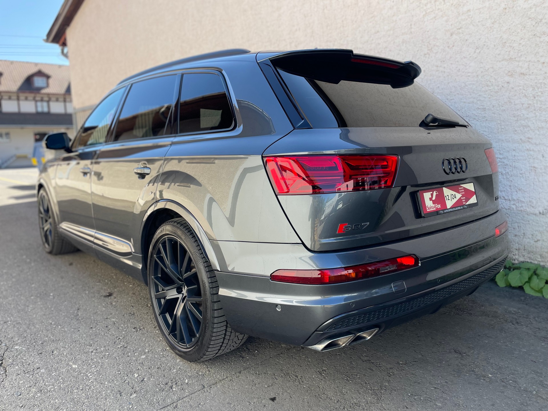 AUDI 4.0 V8 TDI quattro T-Tronic-image-4