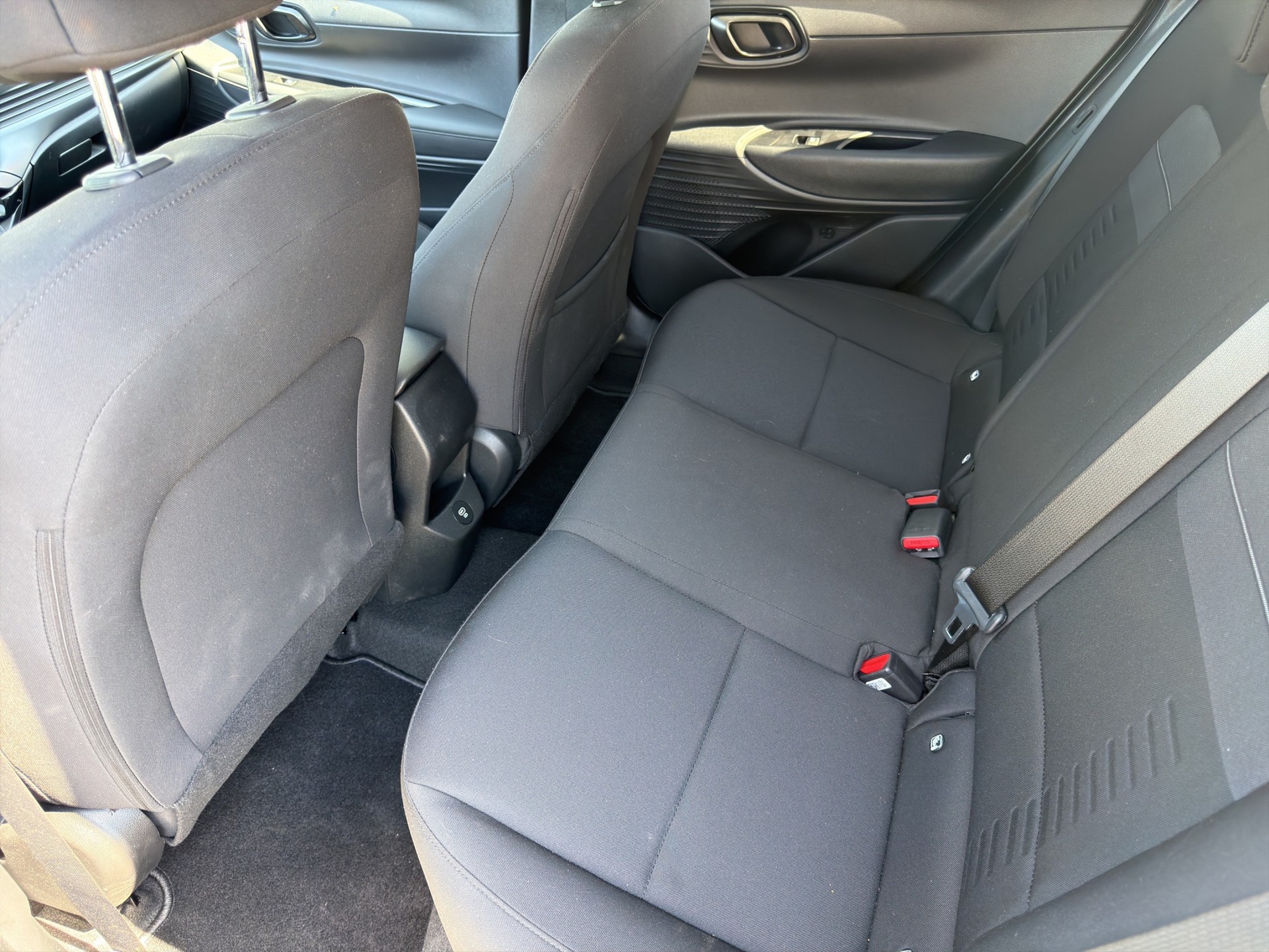 HYUNDAI Bayon 1.0 T-GDi Amplia DCT-image-13