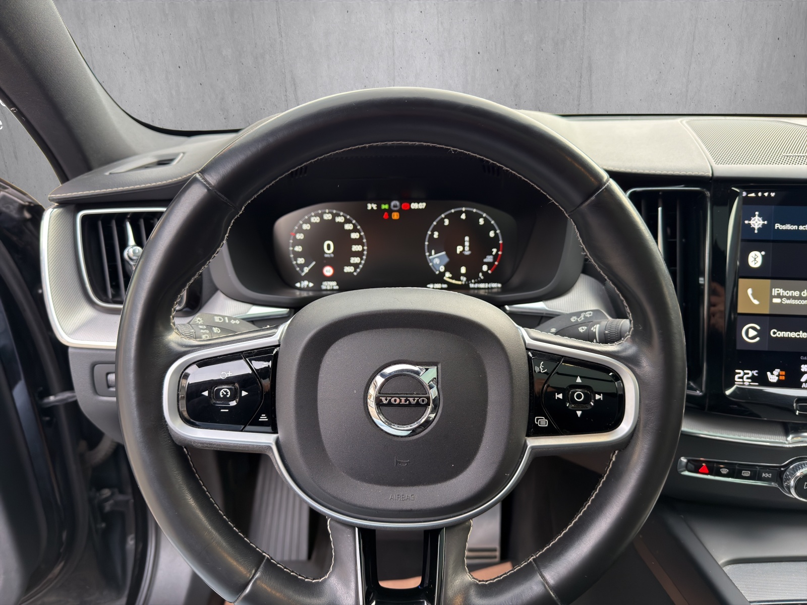 Image VOLVO XC60 XC60 B6 Benzin Mild Hybrid AWD R-Design Geartronic