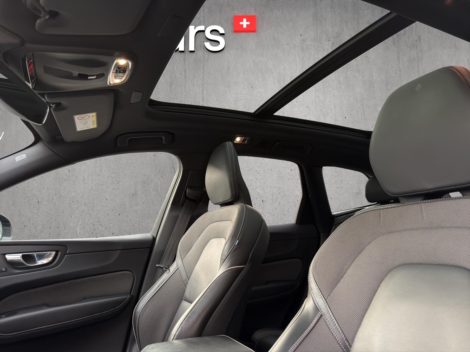 Image VOLVO XC60 XC60 B6 Benzin Mild Hybrid AWD R-Design Geartronic