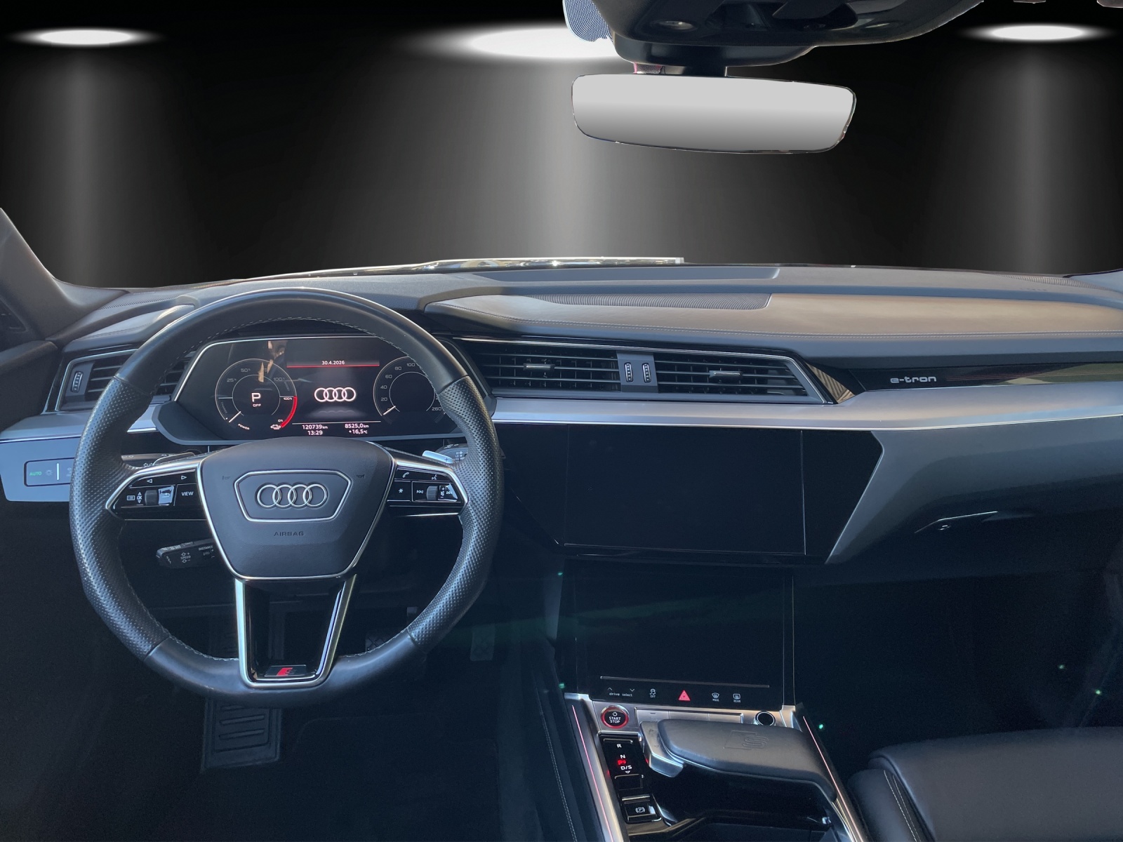 AUDI e-tron S quattro-image-10