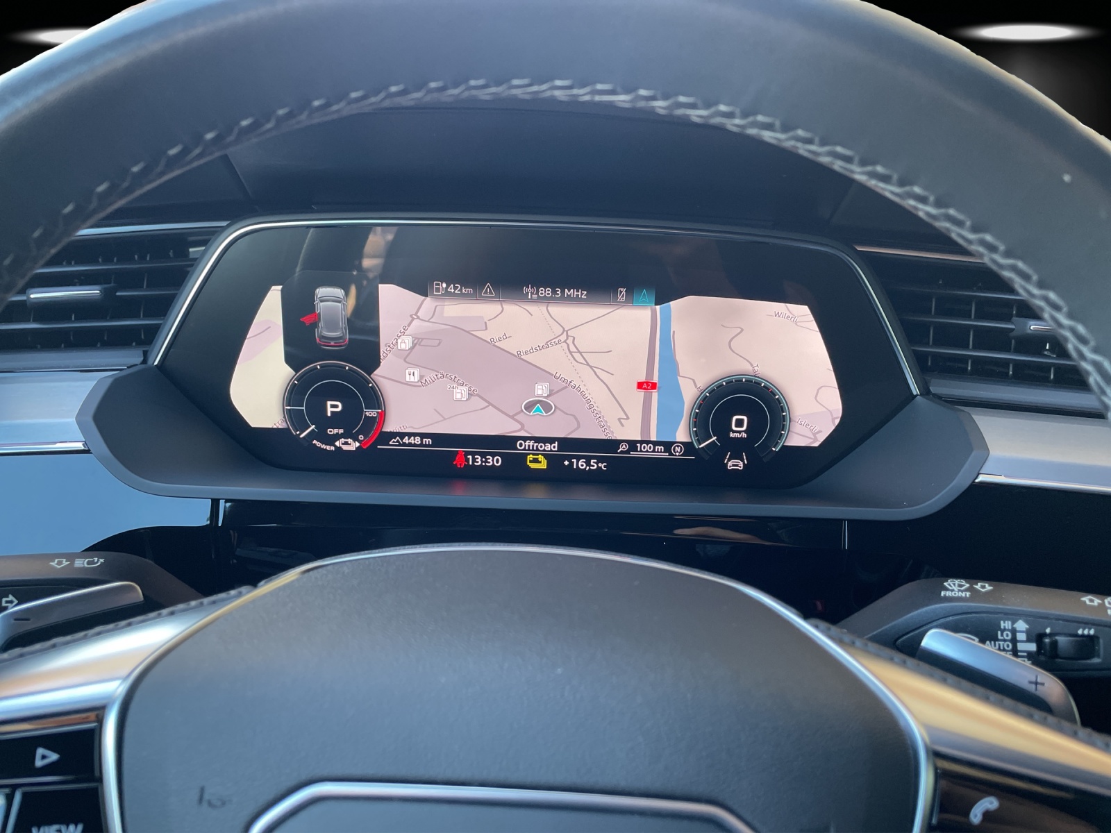 AUDI e-tron S quattro-image-12