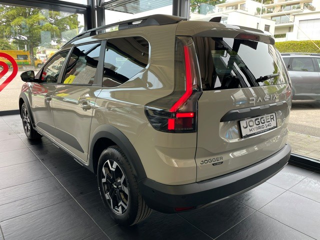 DACIA Jogger HEV 140 Extreme-image-2