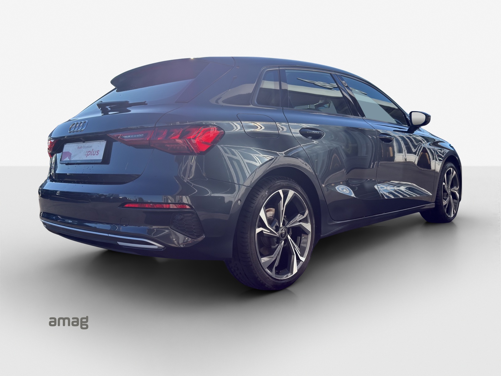 AUDI A3 Sportback 35 TFSI advanced Attraction S-tronic-image-4