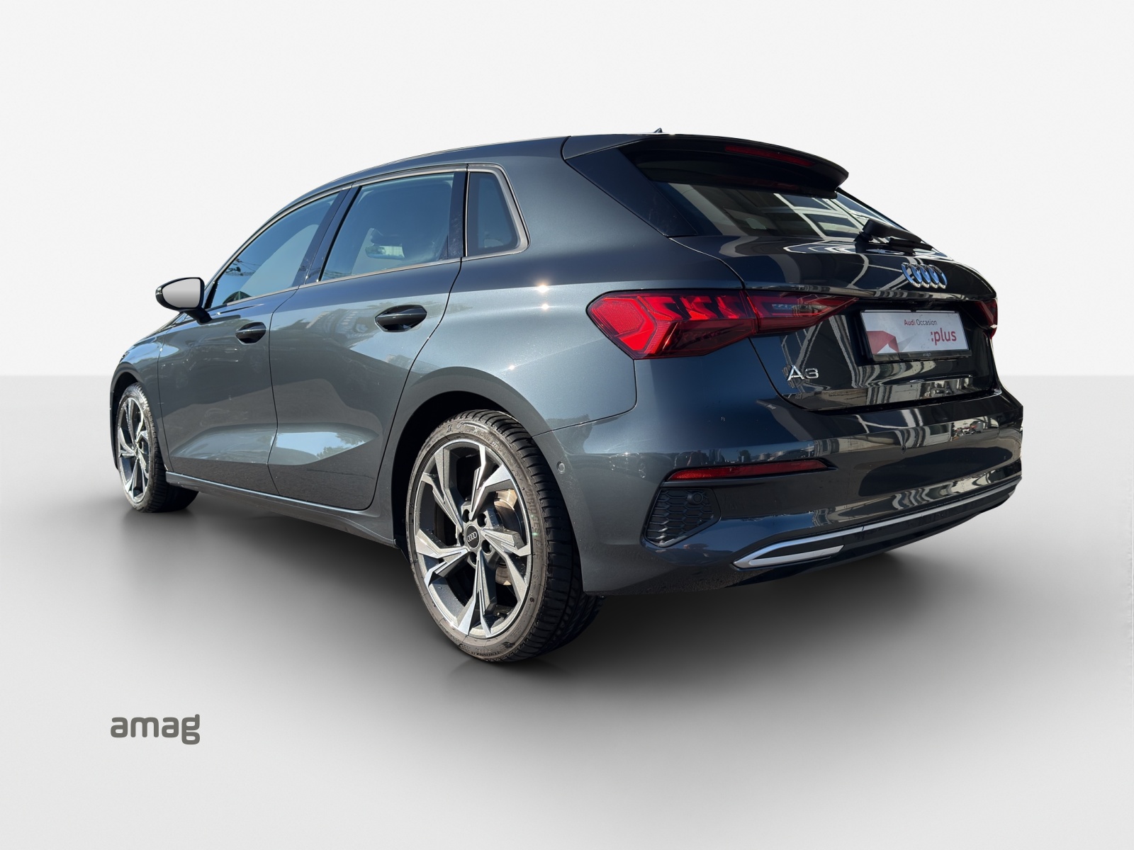 AUDI A3 Sportback 35 TFSI advanced Attraction S-tronic-image-2