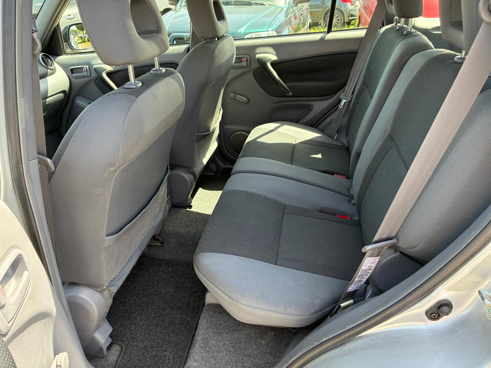 TOYOTA RAV-4 2.0 16V Linea Terra-image-4