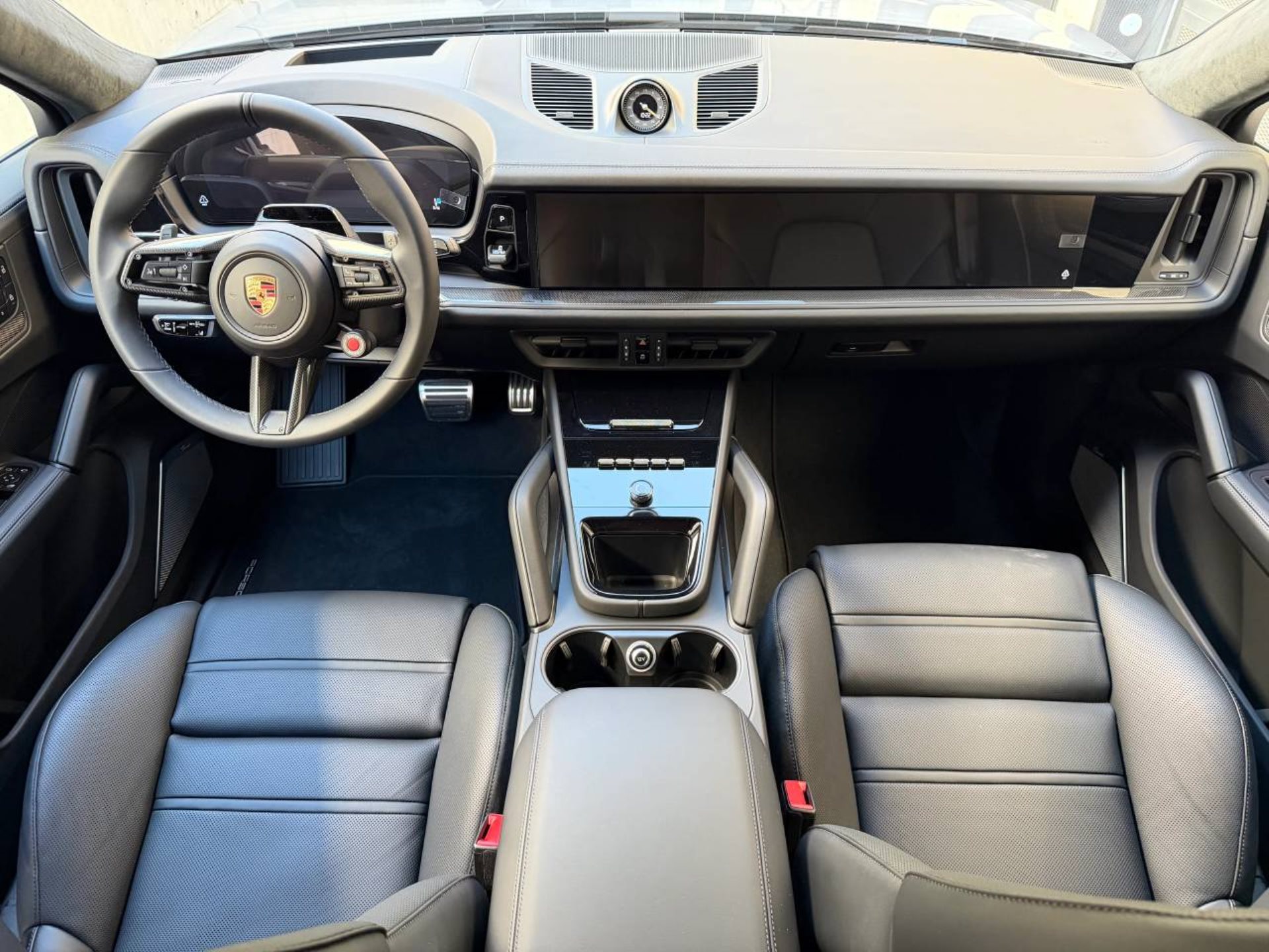PORSCHE Cayenne Turbo E-Hybrid Coupé con pacchetto-GT-image-16