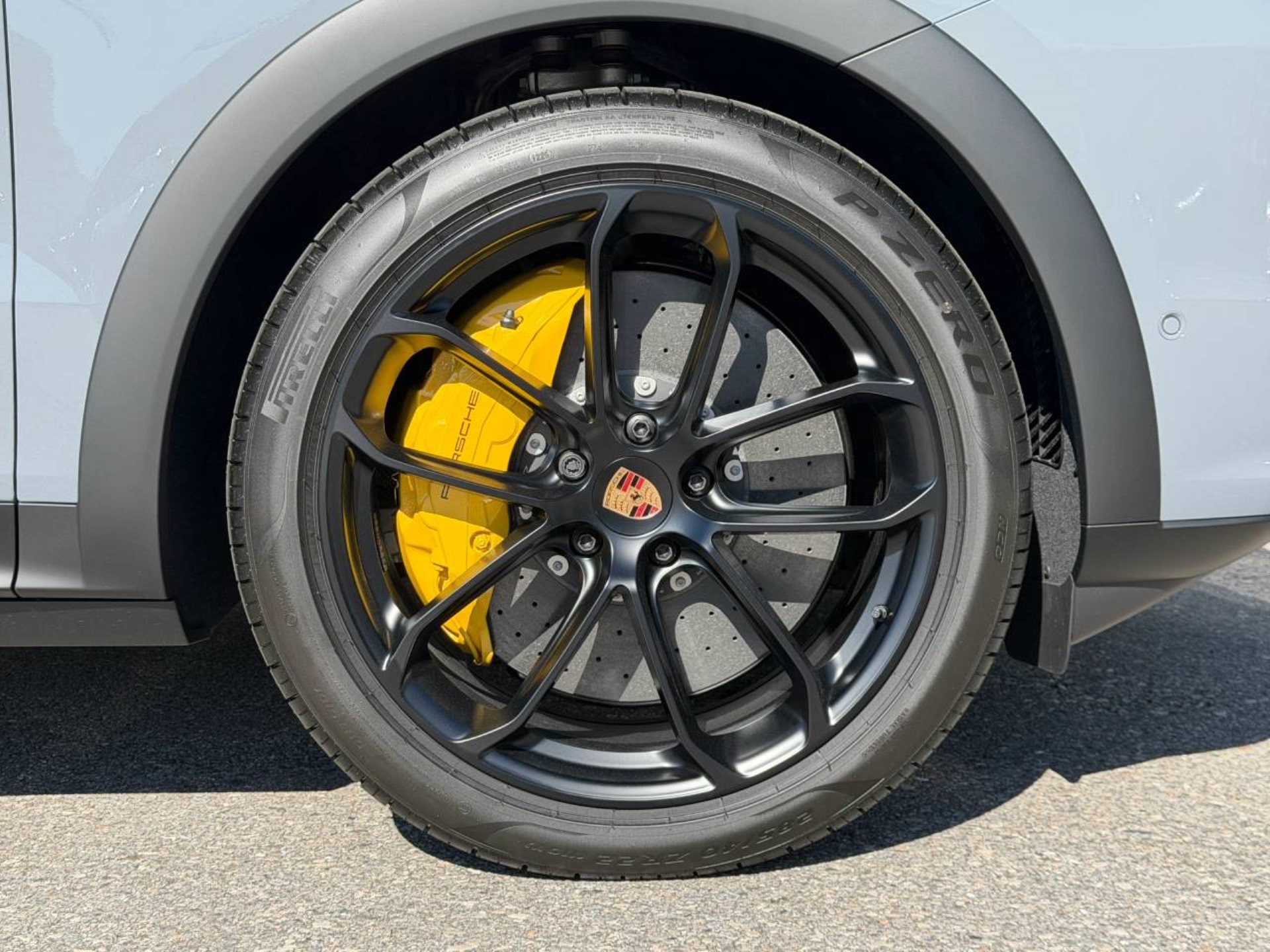 PORSCHE Cayenne Turbo E-Hybrid Coupé con pacchetto-GT-image-10