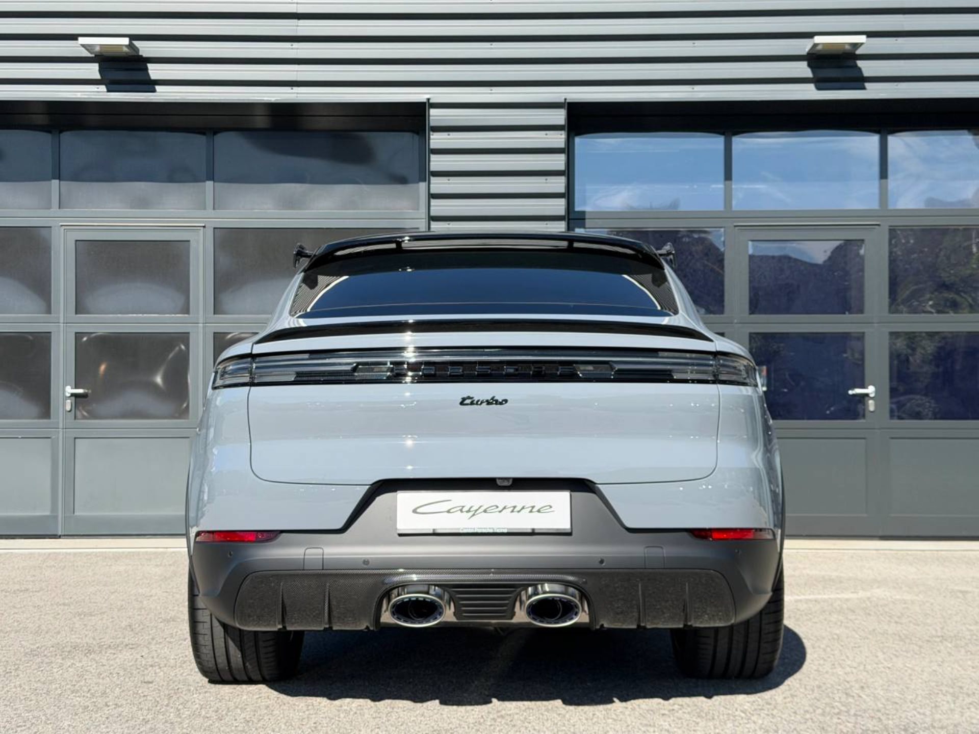 PORSCHE Cayenne Turbo E-Hybrid Coupé con pacchetto-GT-image-5