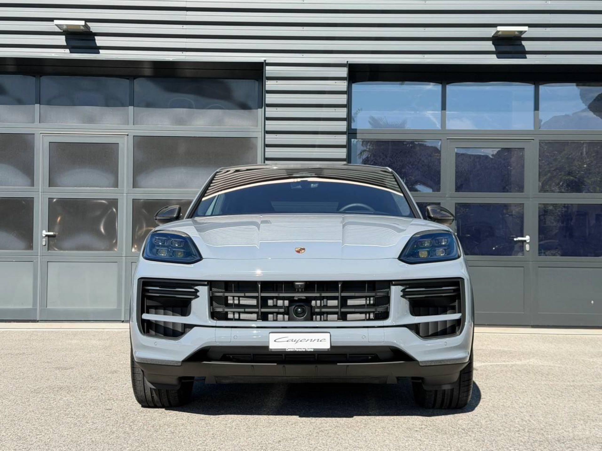 PORSCHE Cayenne Turbo E-Hybrid Coupé con pacchetto-GT-image-9