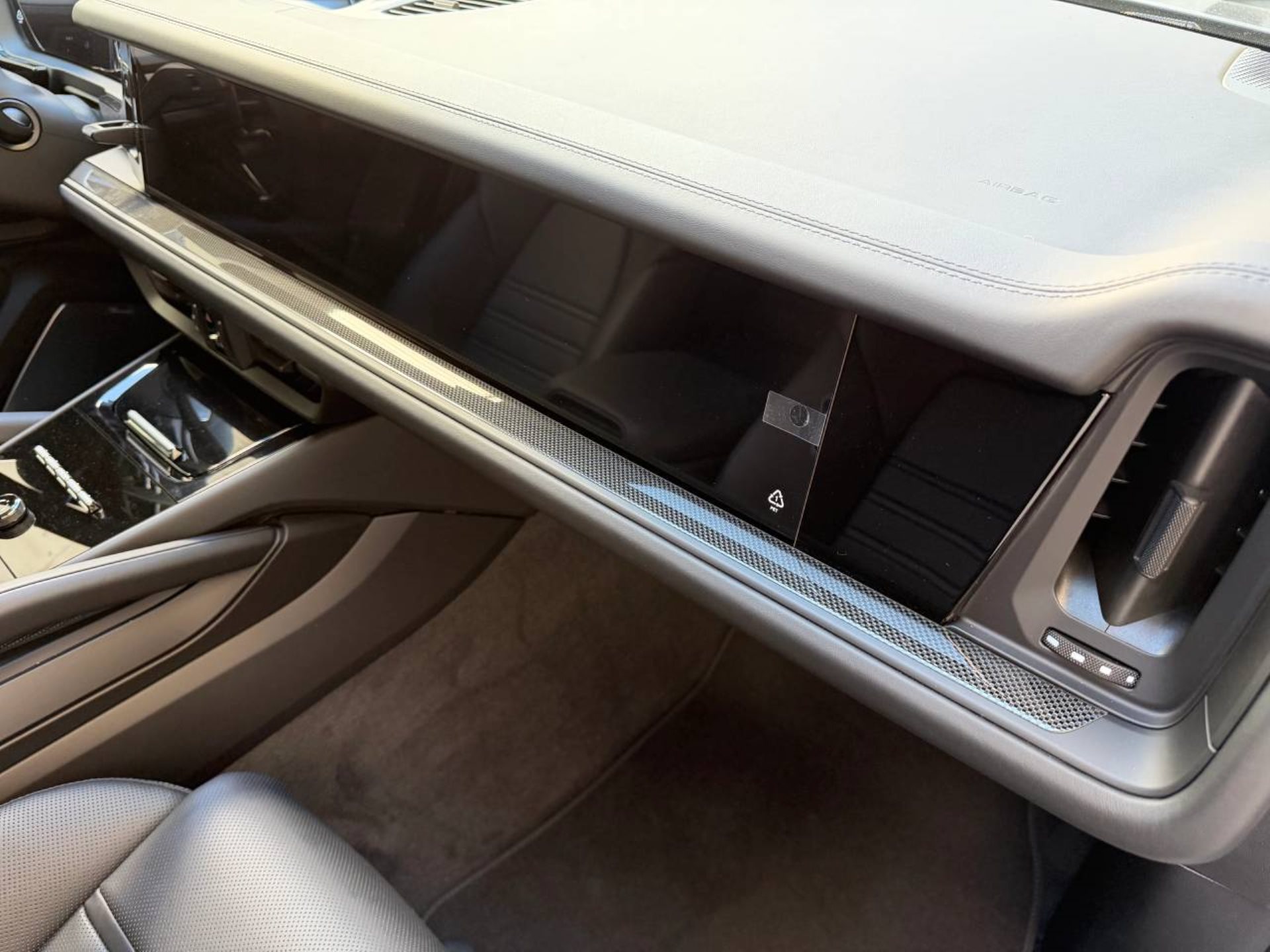 PORSCHE Cayenne Turbo E-Hybrid Coupé con pacchetto-GT-image-32