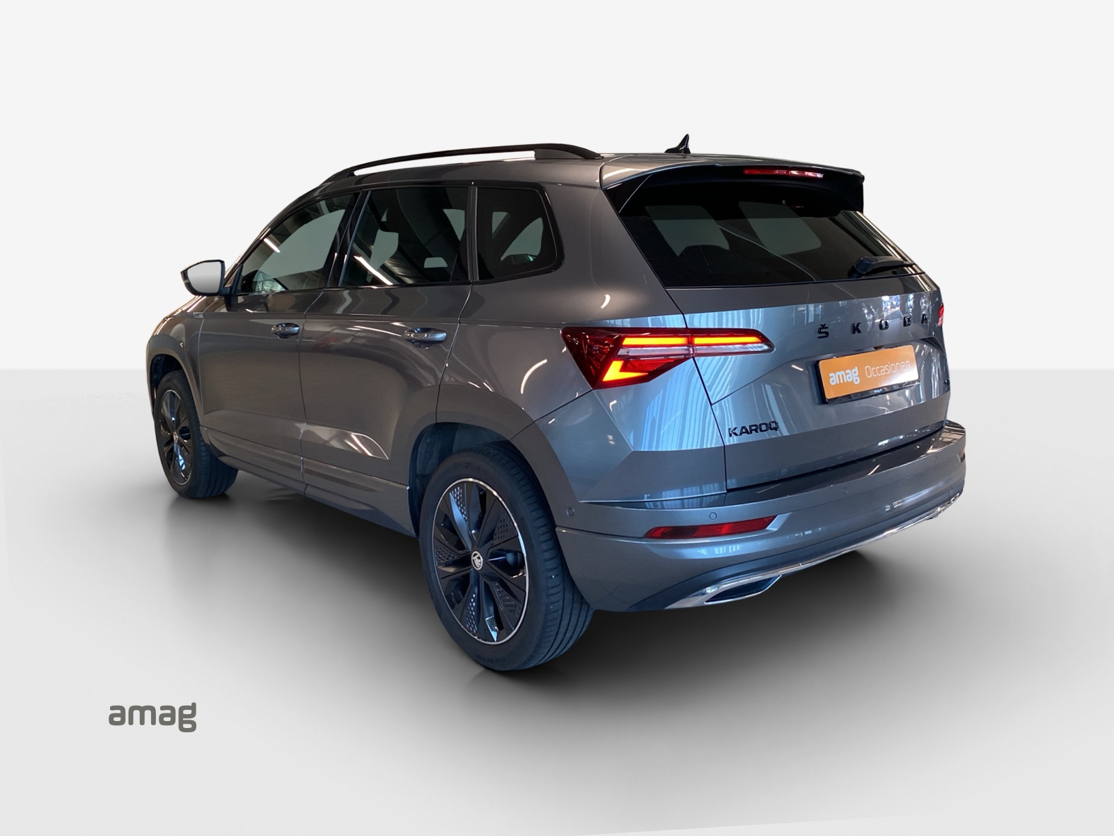 SKODA Karoq 2.0 TSI SportLine 4x4 DSG-showroom-element-2