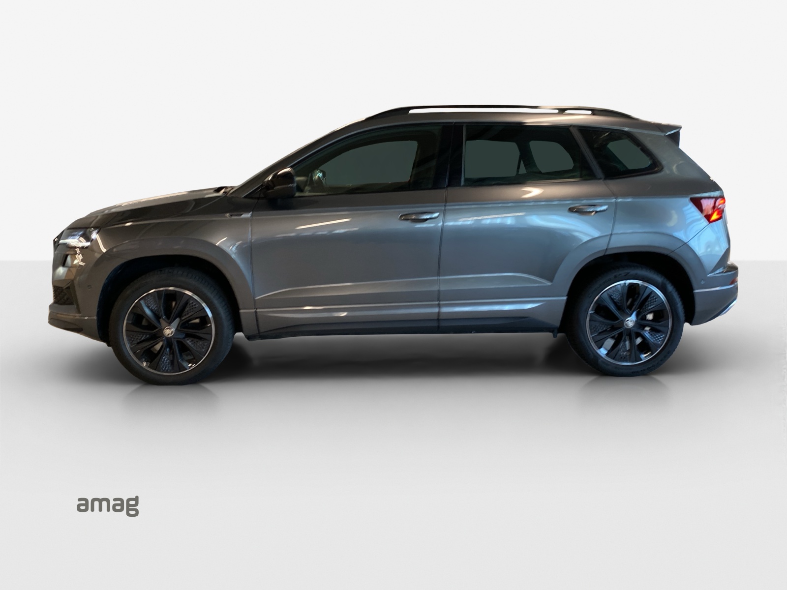 SKODA Karoq 2.0 TSI SportLine 4x4 DSG-image-1