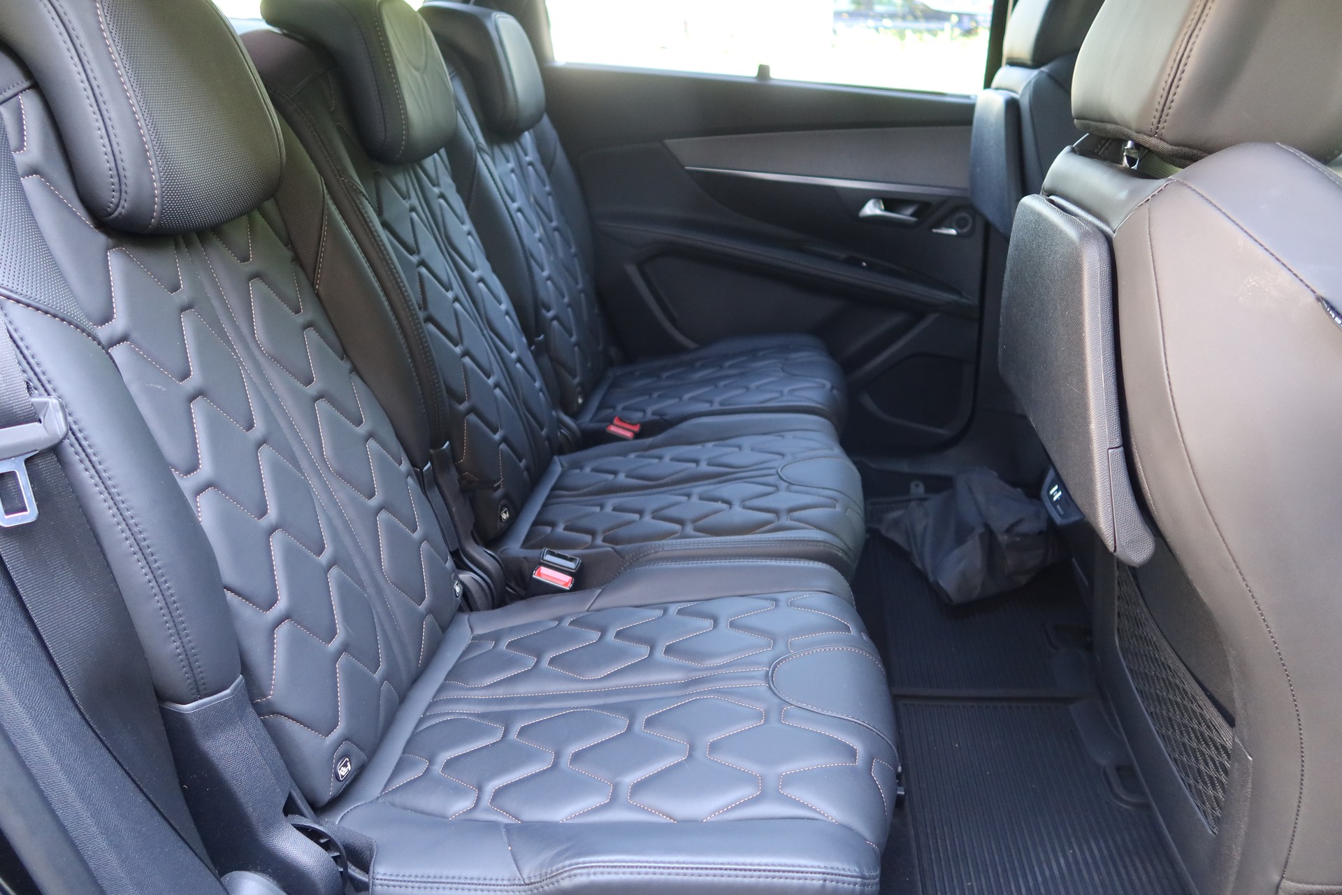 PEUGEOT 5008 2.0 BlueHDi GT-image-10