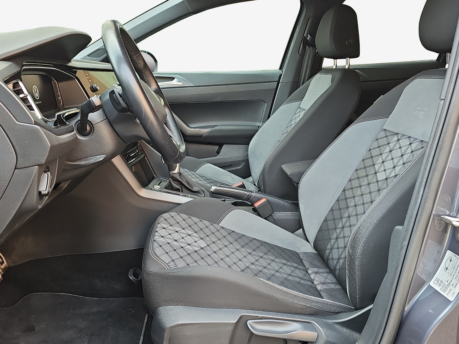 VW Taigo 1.0 TSI R-Line DSG-image-7