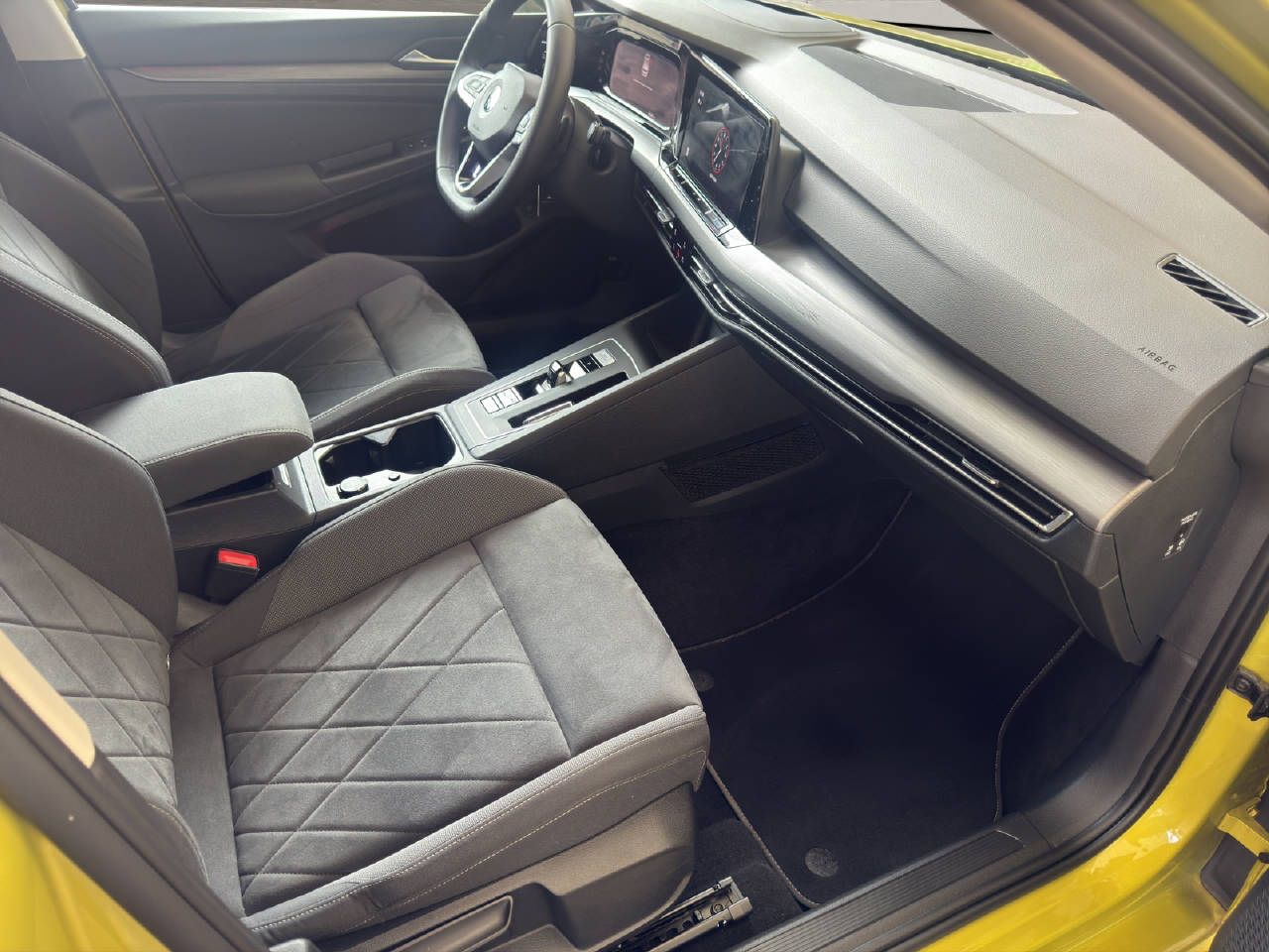 VW Golf 8 (VIII) 1.4 TSI PHEV Style DSG-Automat-image-10