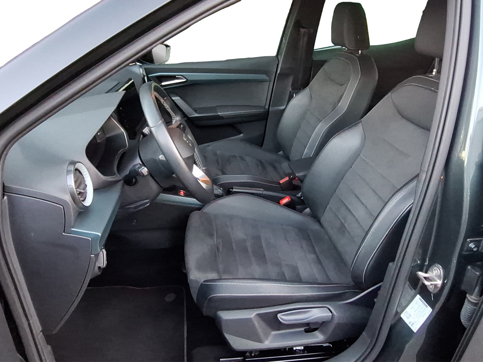 SEAT Arona 1.0 TSI 110 Xperience DSG-image-4