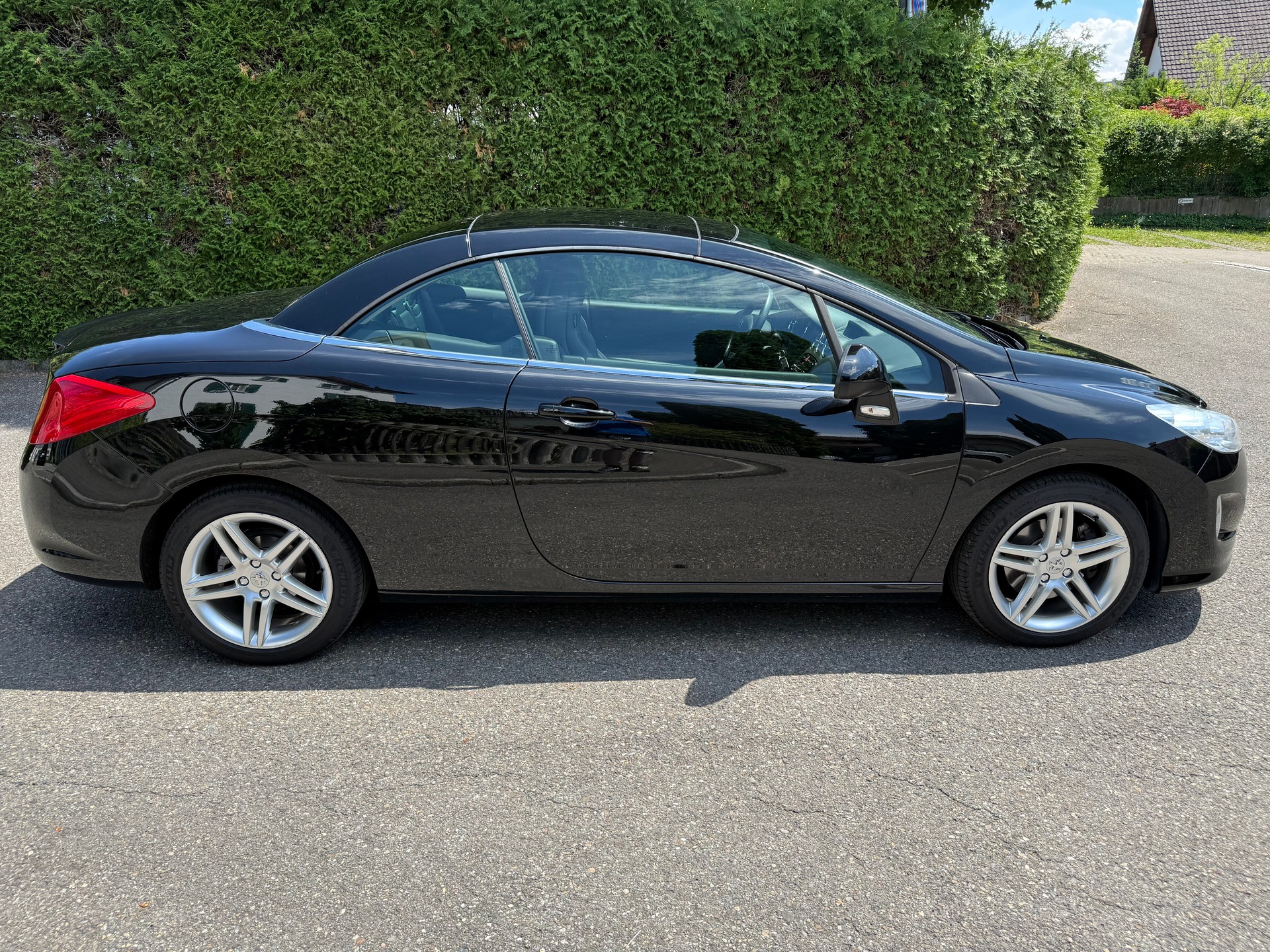PEUGEOT 308 CC 1.6 16V Turbo Sport Pack Automatic-image-2