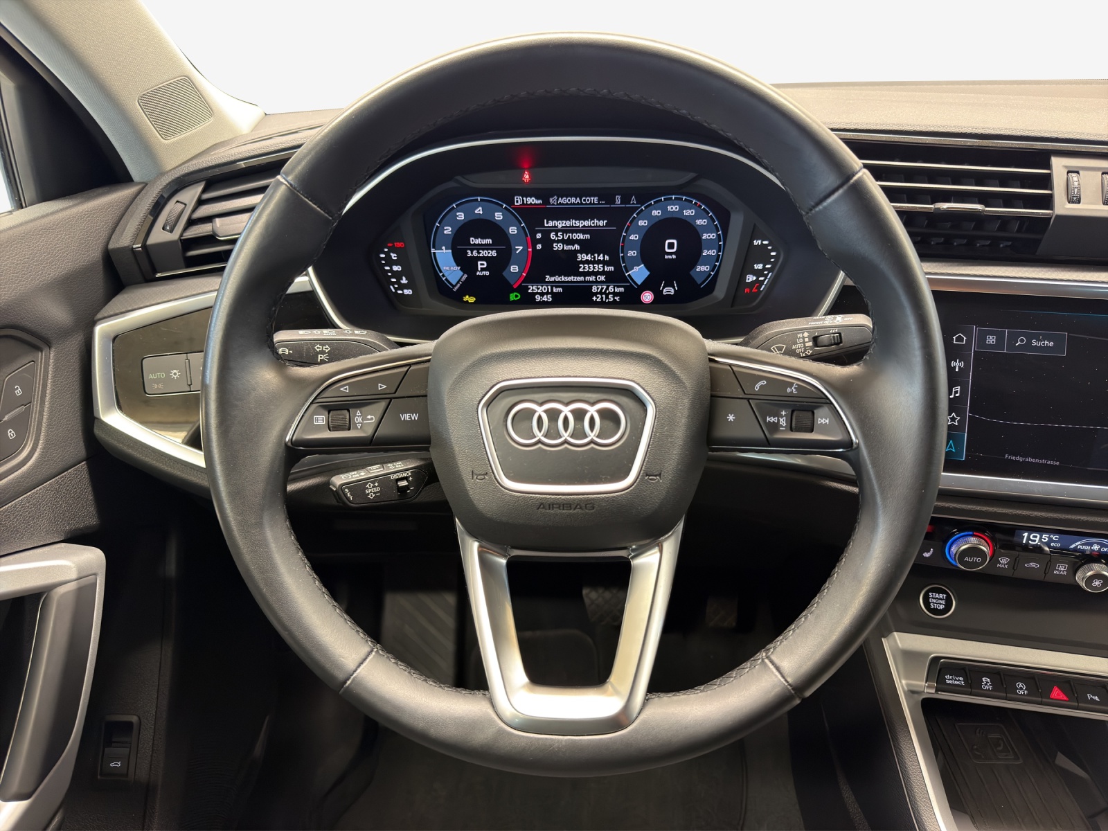 AUDI Q3 Sportback 35 TFSI Attraction S-tronic-image-9