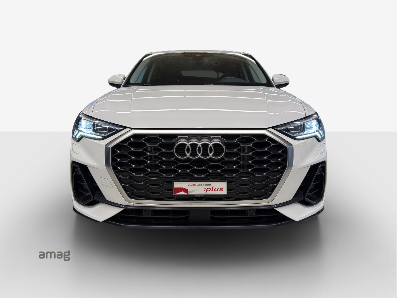 AUDI Q3 Sportback 35 TFSI Attraction S-tronic-image-6
