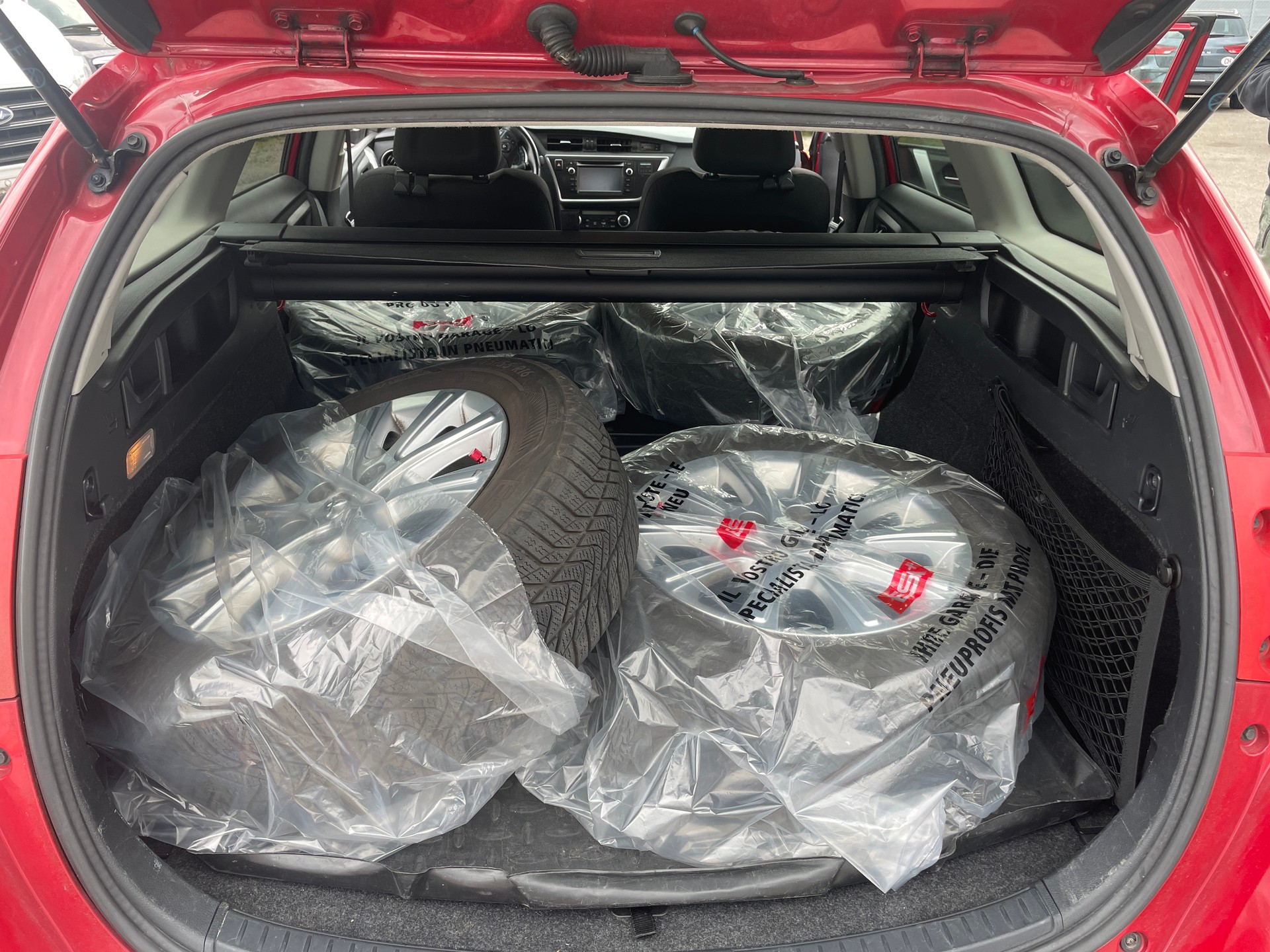 TOYOTA Auris Touring Sports 1.8 16V HSD Linea Trend-image-10
