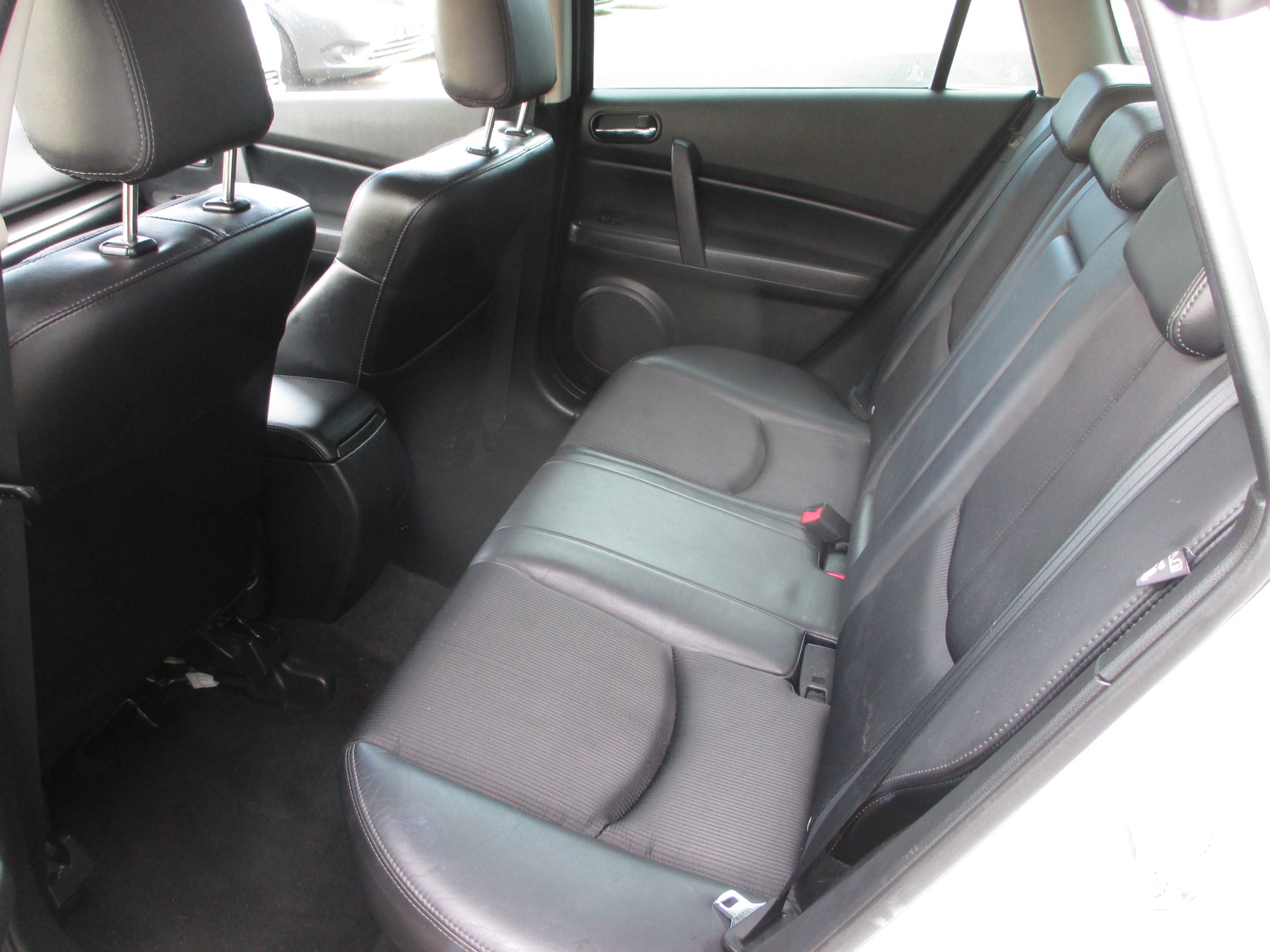MAZDA 6 2.2 CD 16V Sport-image-12