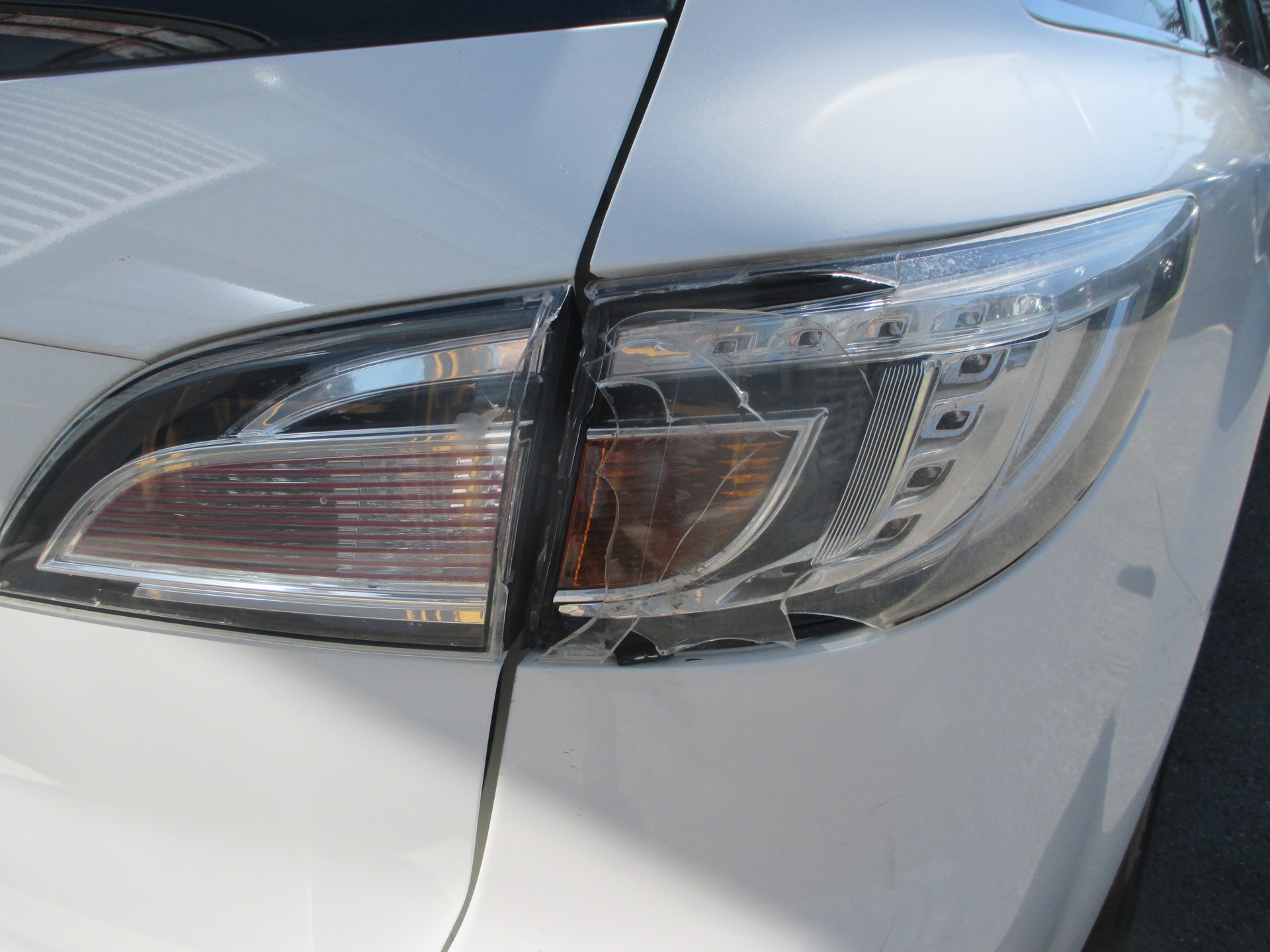 MAZDA 6 2.2 CD 16V Sport-image-15