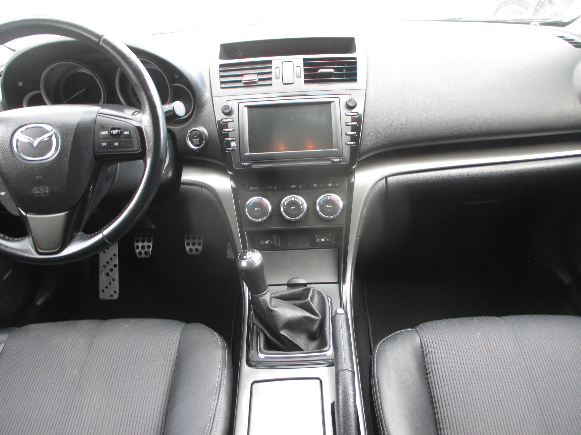 MAZDA 6 2.2 CD 16V Sport-image-10