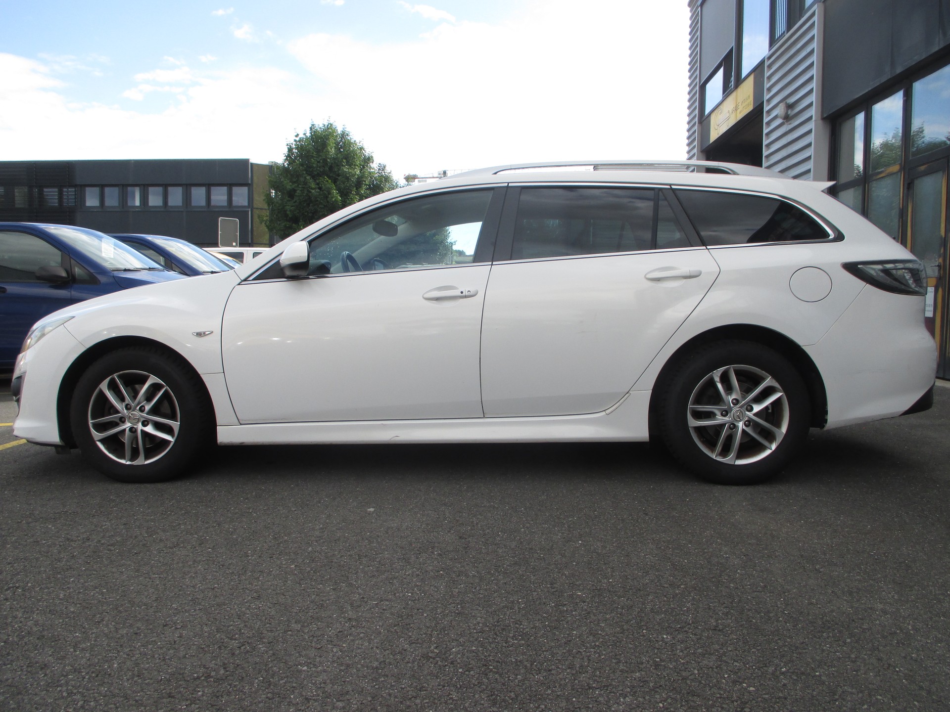 MAZDA 6 2.2 CD 16V Sport-image-6